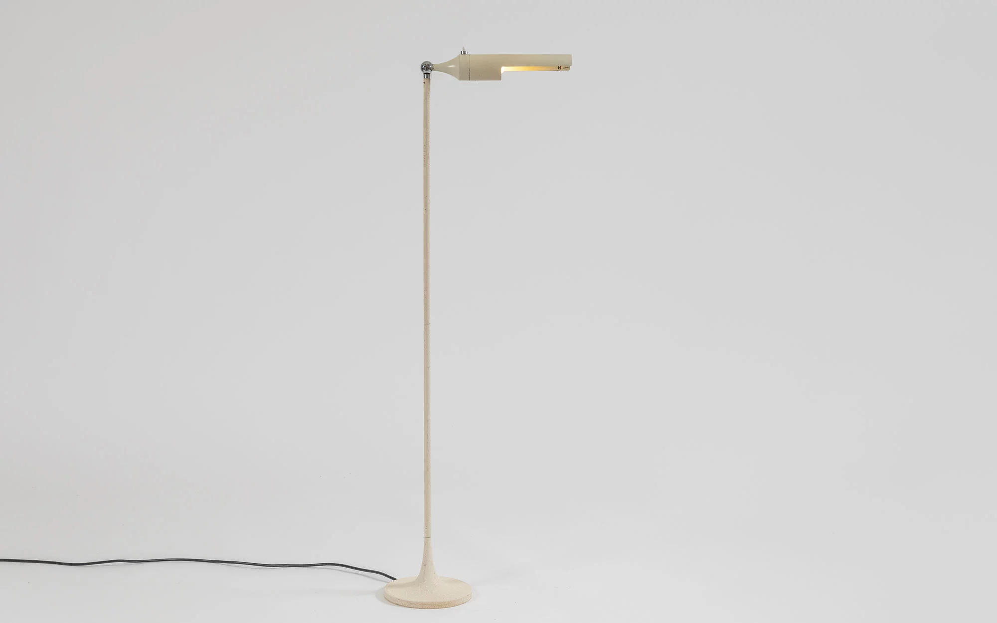 1086 (cream) - Gino Sarfatti - Table light - Galerie kreo