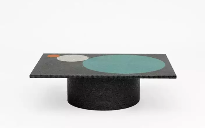 Crescendo Black Coffee Table - Pierre Charpin - Vase - Galerie kreo