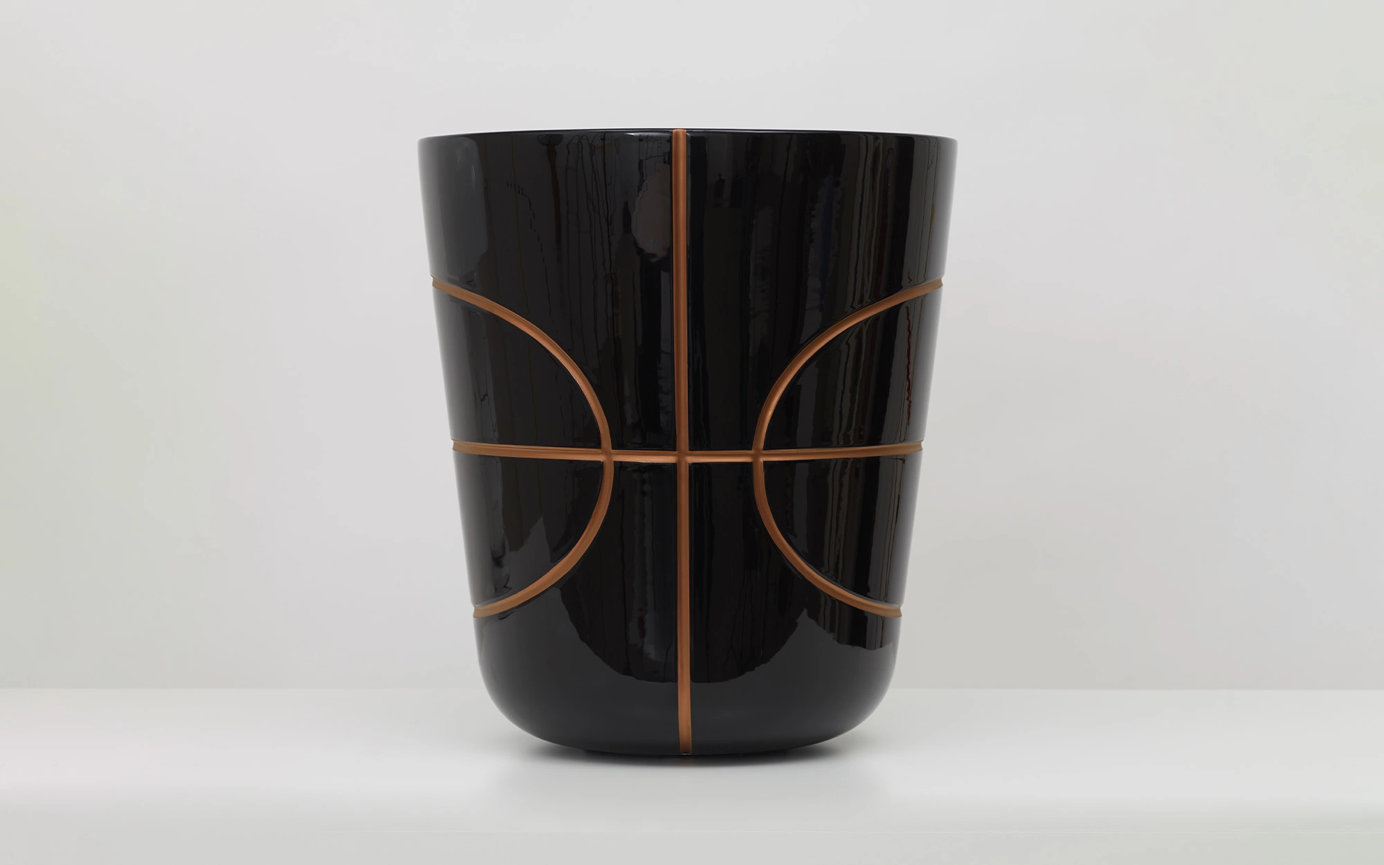 Game On Side Table - Black Ceramic - Jaime Hayon - Art and Drawing - Galerie kreo