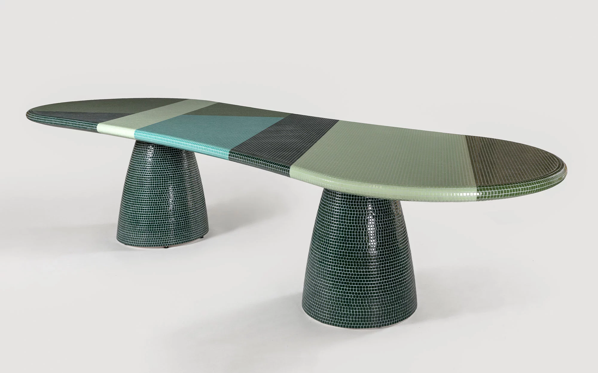 Umbria Dining Table - Alessandro Mendini - Stool - Galerie kreo