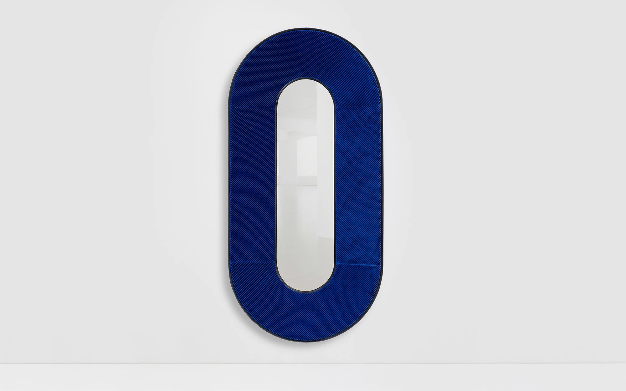Apollo mirror - Jean-Baptiste Fastrez - Pendant light - Galerie kreo