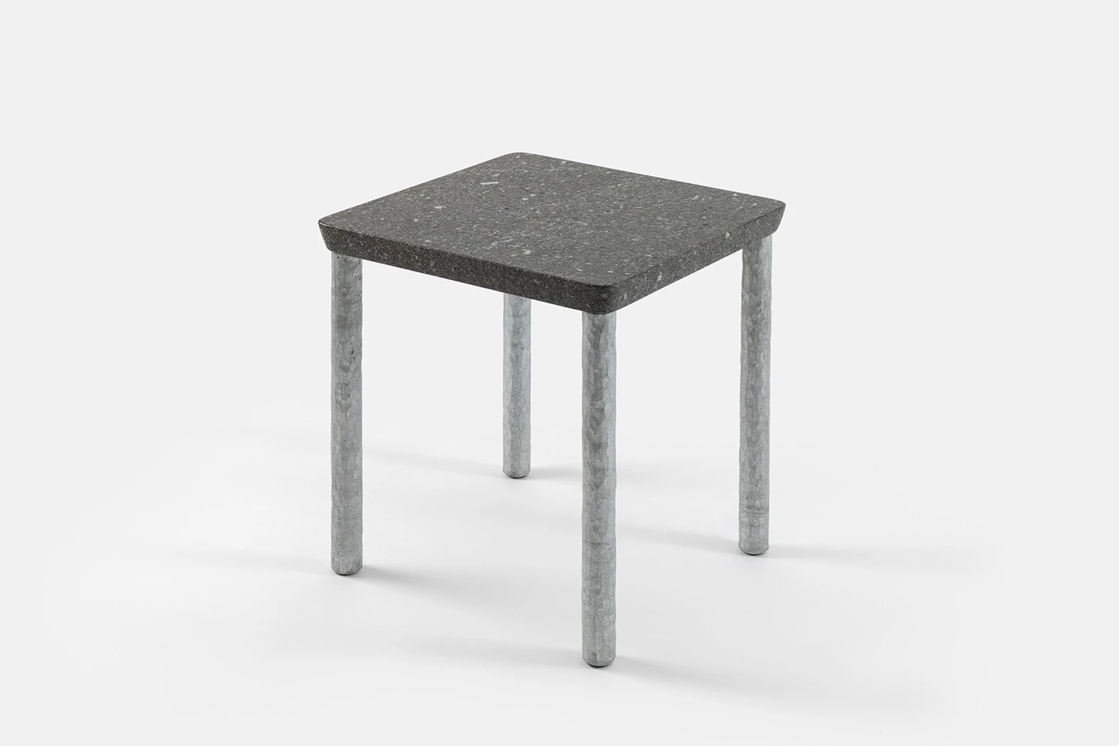 Granite Side Table - Ronan Bouroullec - Miscellaneous - Galerie kreo