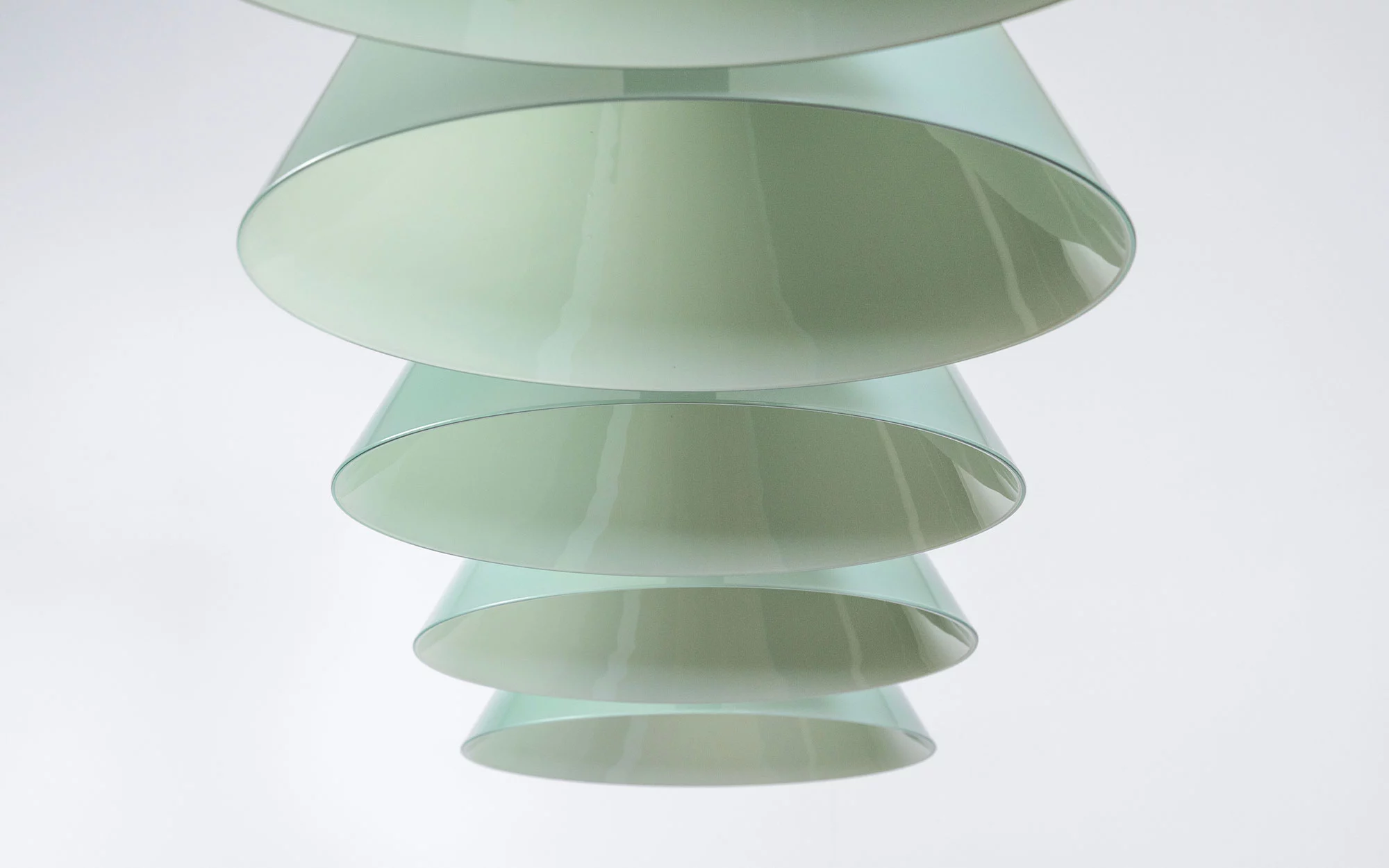Signal C6 POLYCHROMATIC - Edward and Jay Barber and Osgerby - Pendant light - Galerie kreo