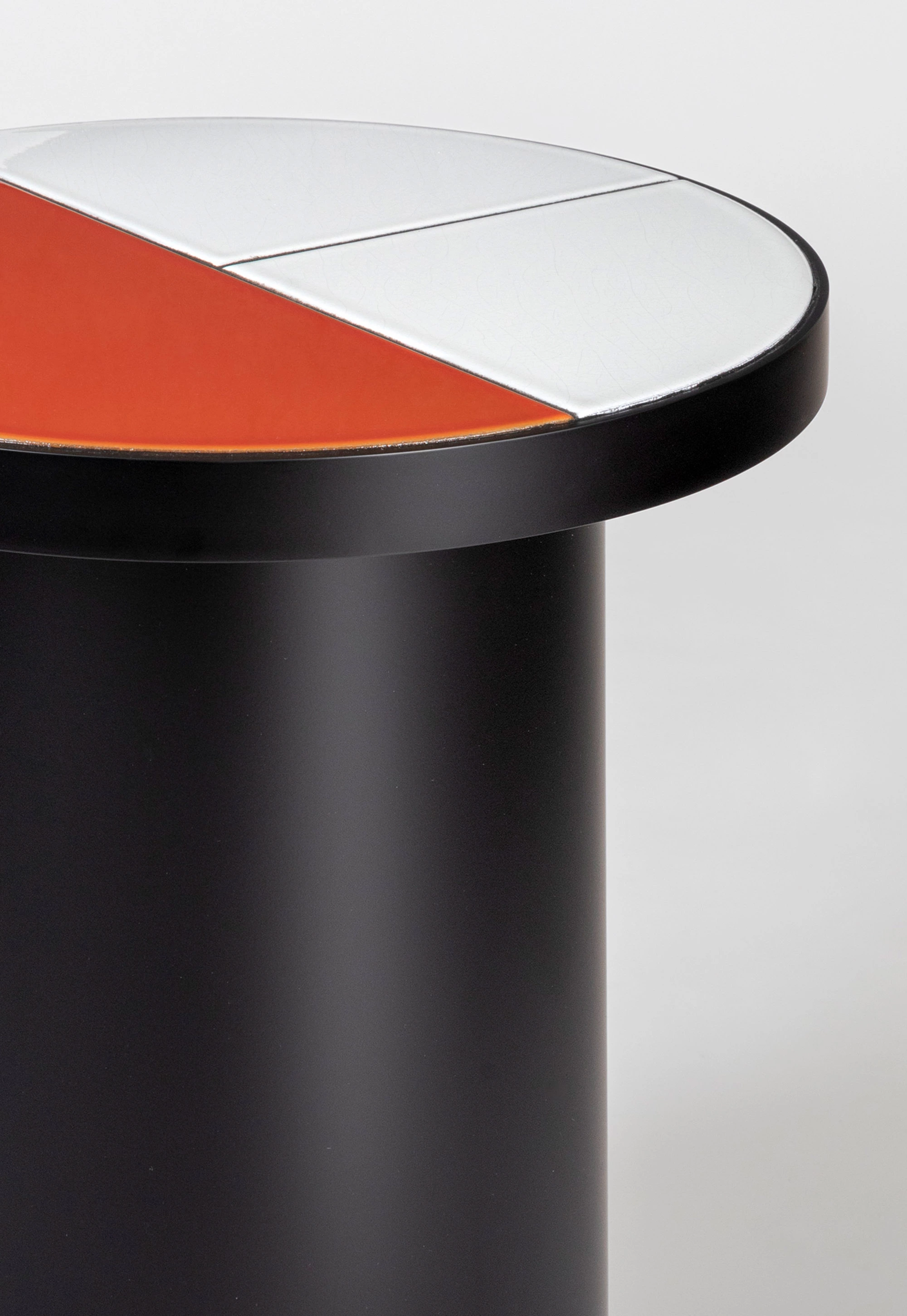 Fraction - multicolor Side Table - Pierre Charpin - Side table - Galerie kreo