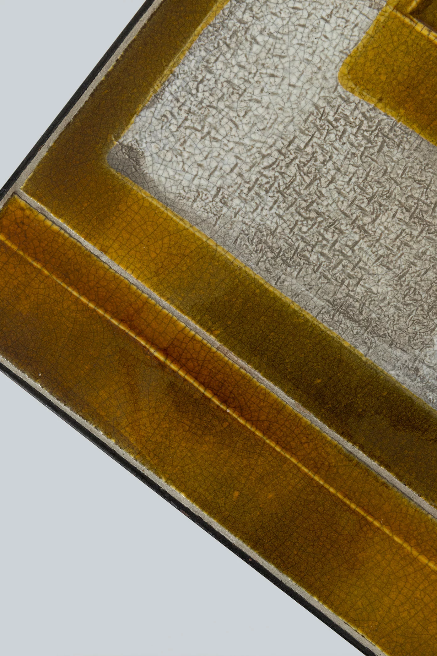 Geometrical, Set of 1 coffee table & 3 side tables - Roger Capron - Coffee table - Galerie kreo