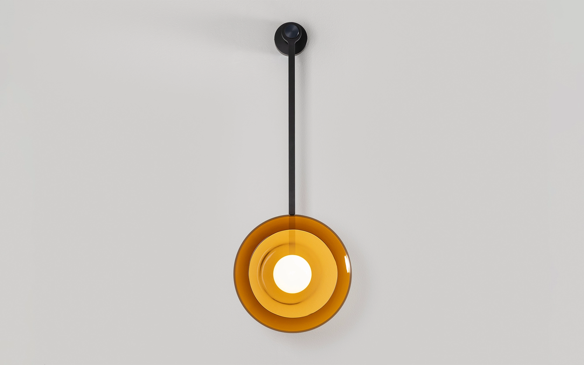 Clair-obscur WALL LIGHT AMBER - Ronan Bouroullec - Wall light - Galerie kreo