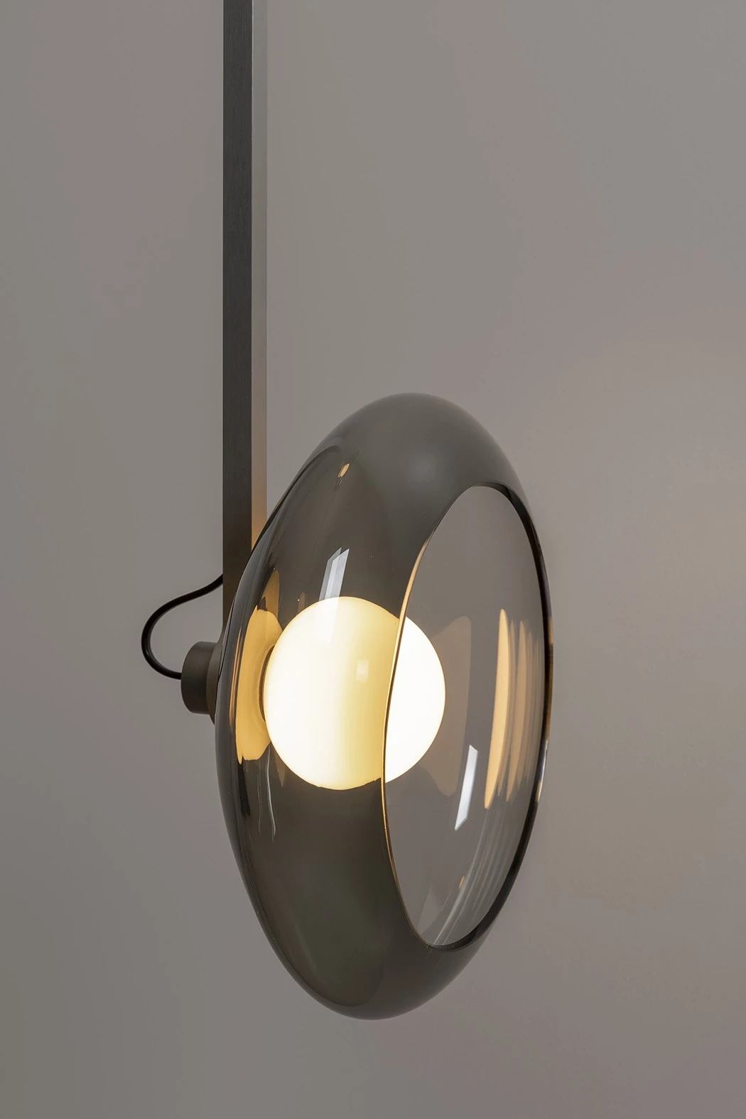 Clair-obscur MULTIPLE SMOKE - Ronan Bouroullec - Ceiling light - Galerie kreo