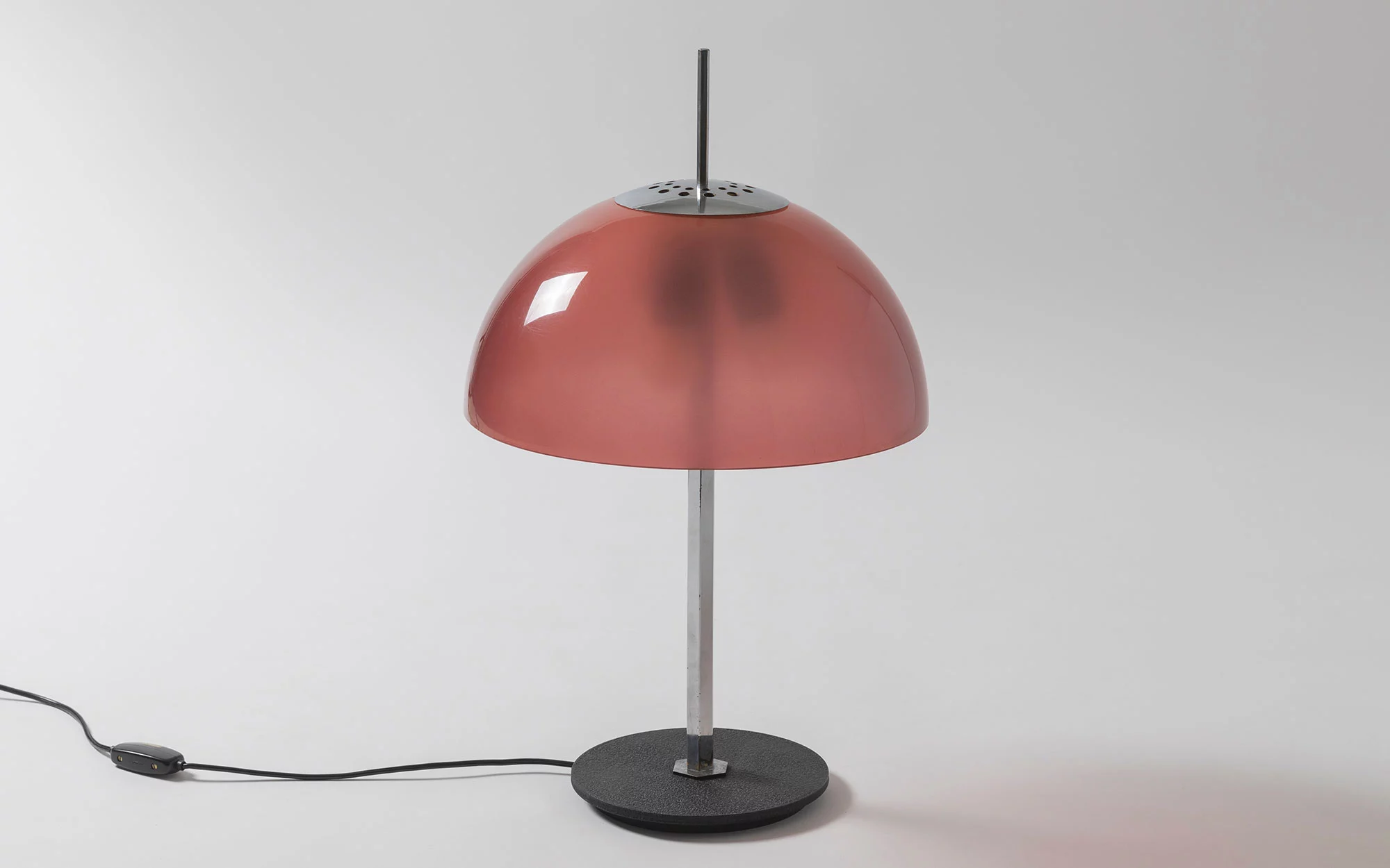 584/G (pink) - Gino Sarfatti - Table light - Galerie kreo