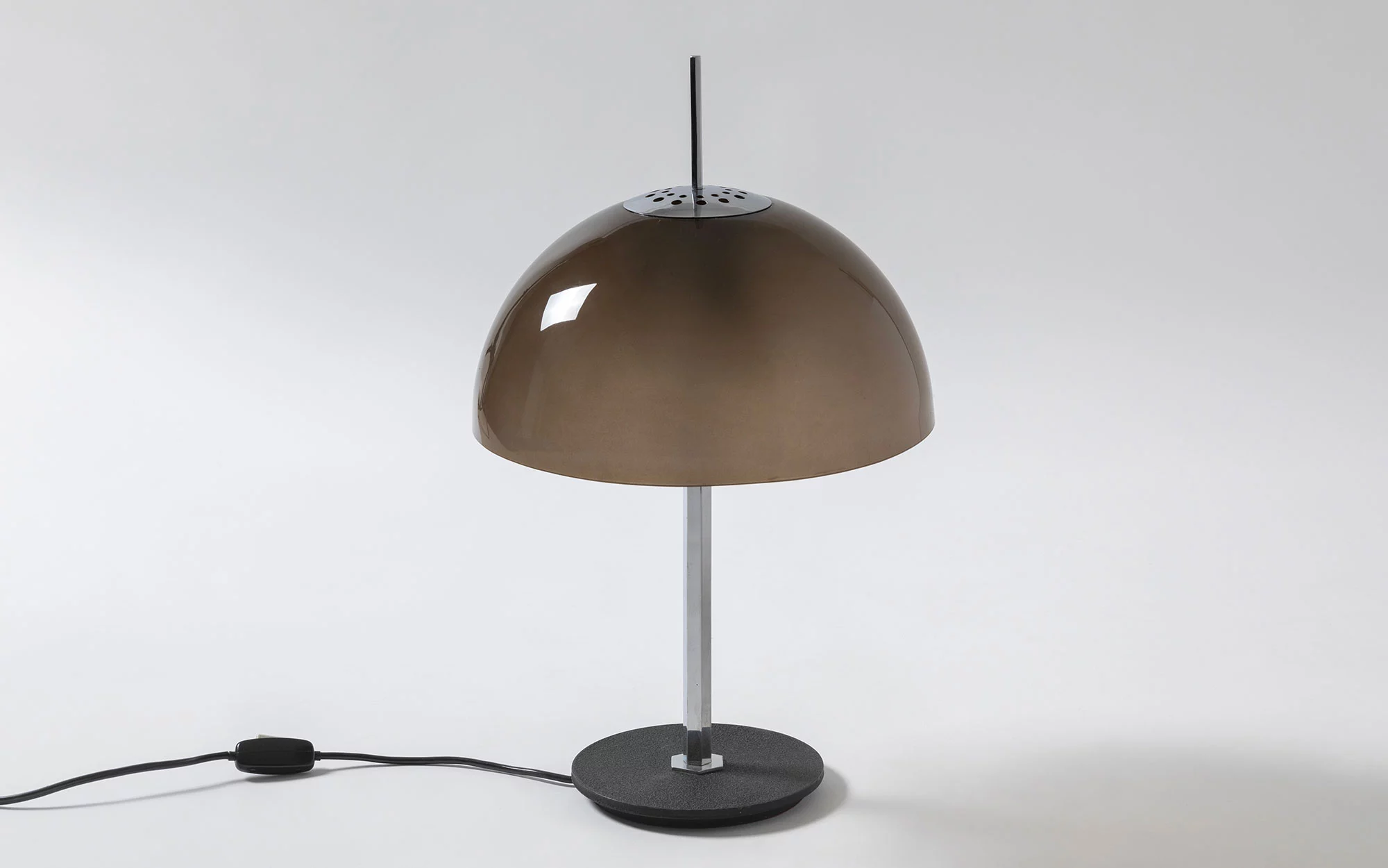 584/G (brown) - Gino Sarfatti - table-light - Galerie kreo