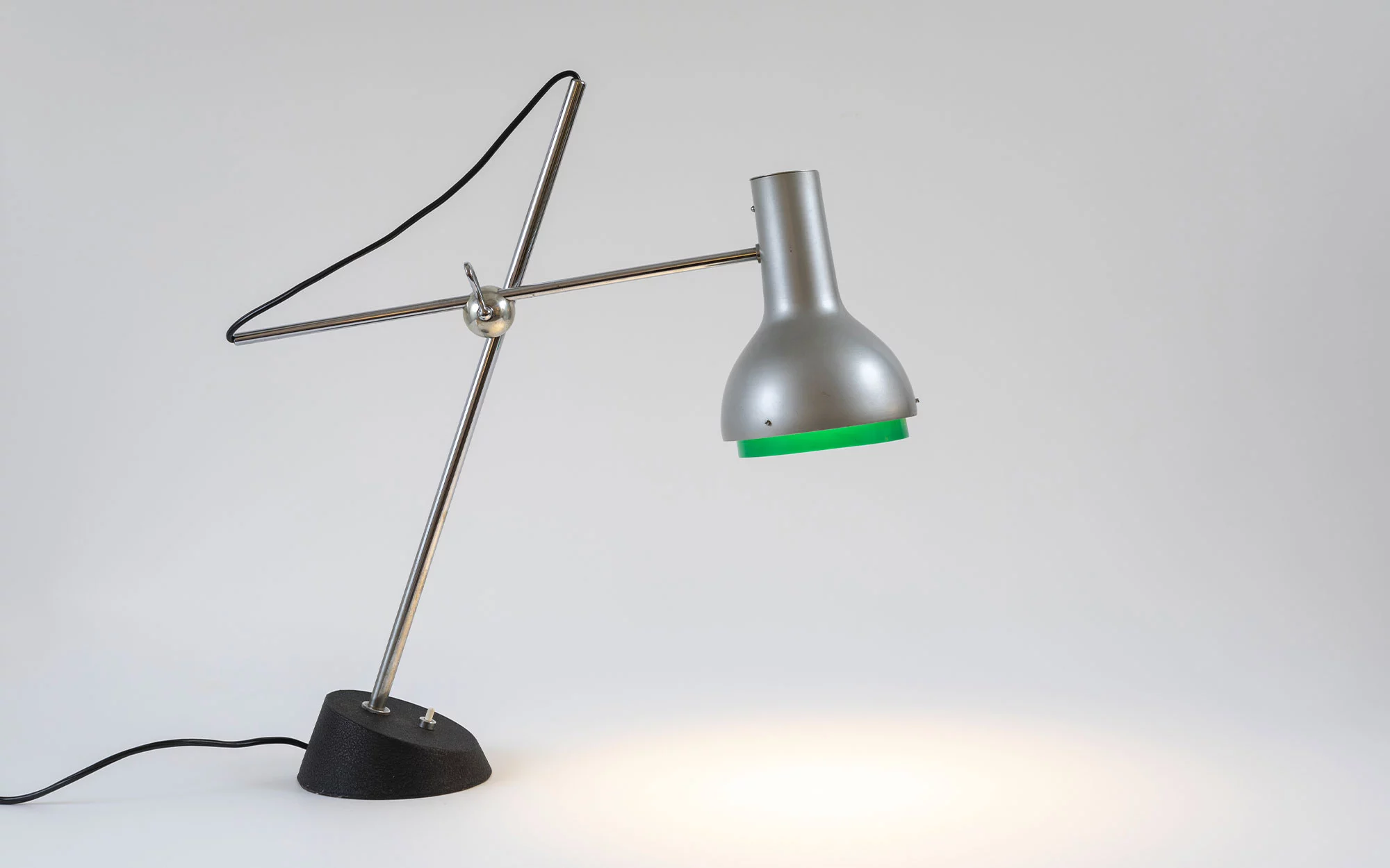 573 - Gino Sarfatti - Table light - Galerie kreo