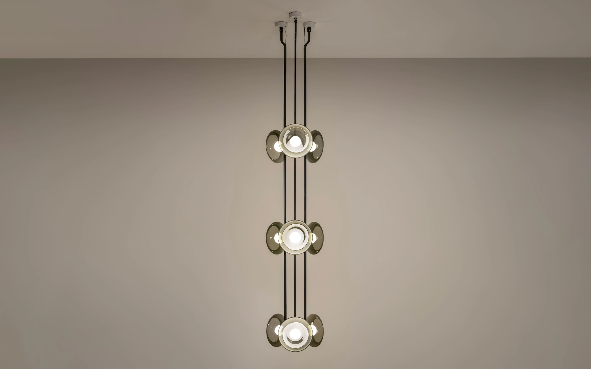 Clair-obscur MULTIPLE SMOKE - Ronan Bouroullec - Ceiling light - Galerie kreo