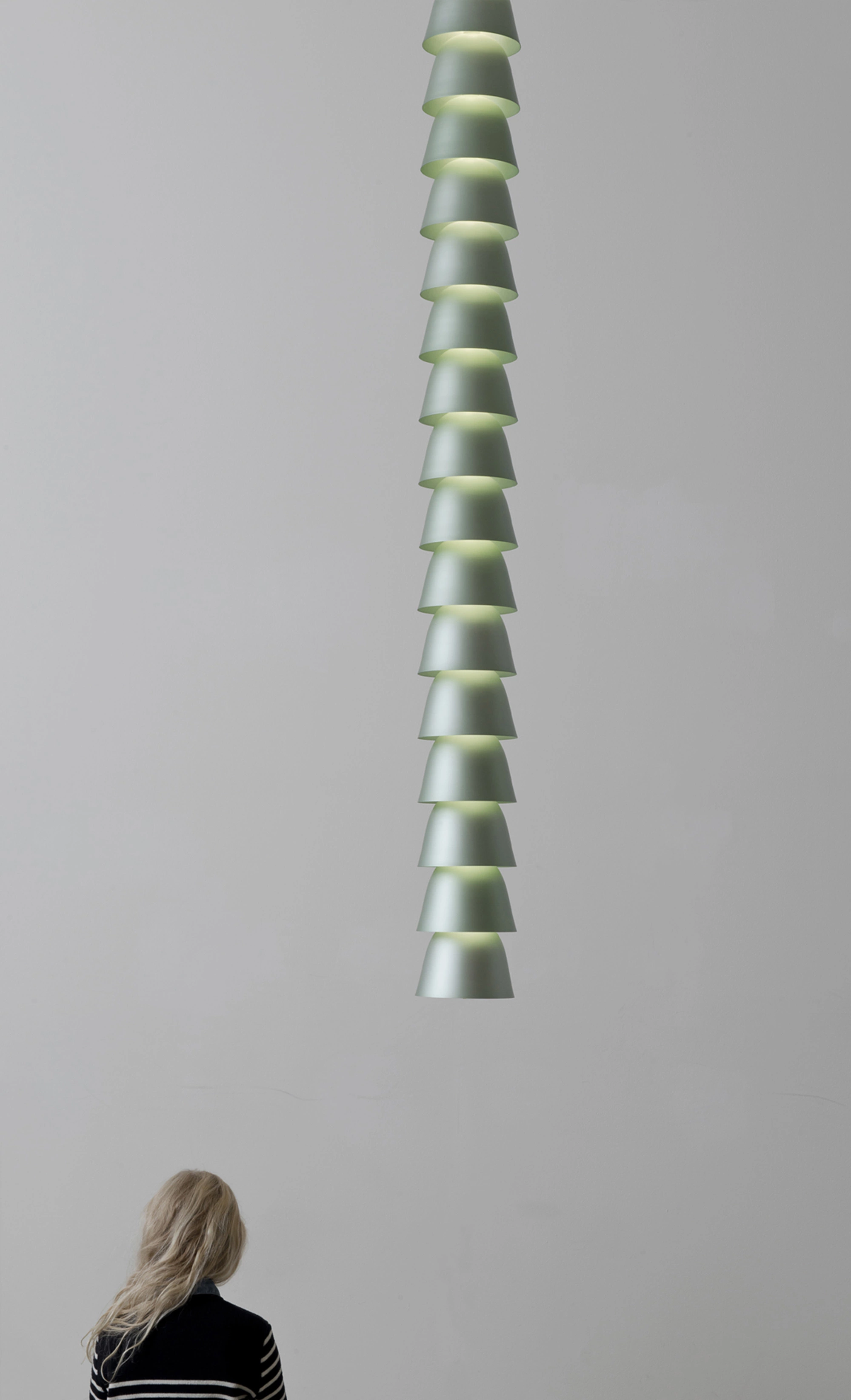 Chaînes Metal Green Triple - Ronan & Erwan Bouroullec - Pendant light - Galerie kreo