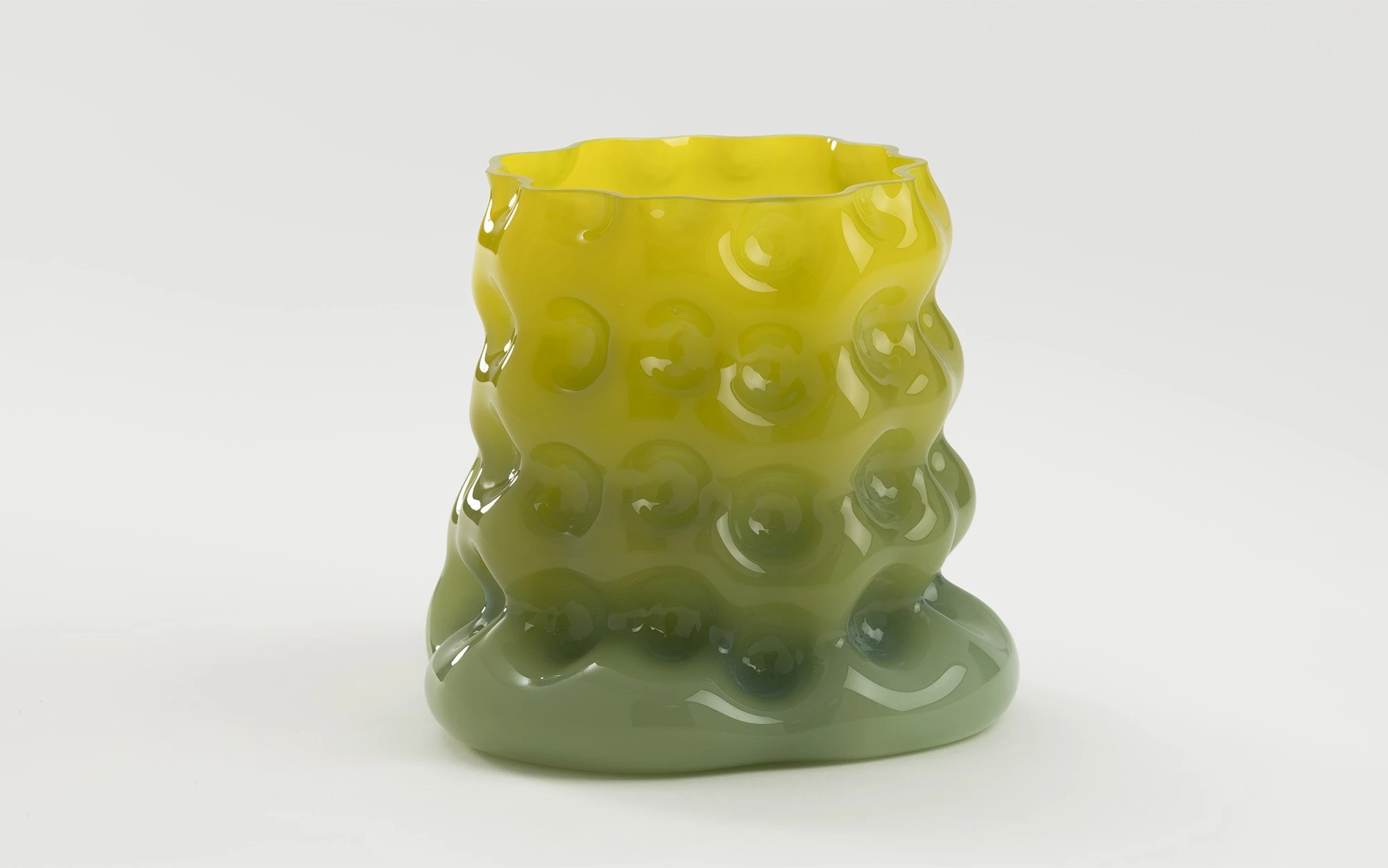 Solid Air, Liquid Colour  - Tejo Remy - .