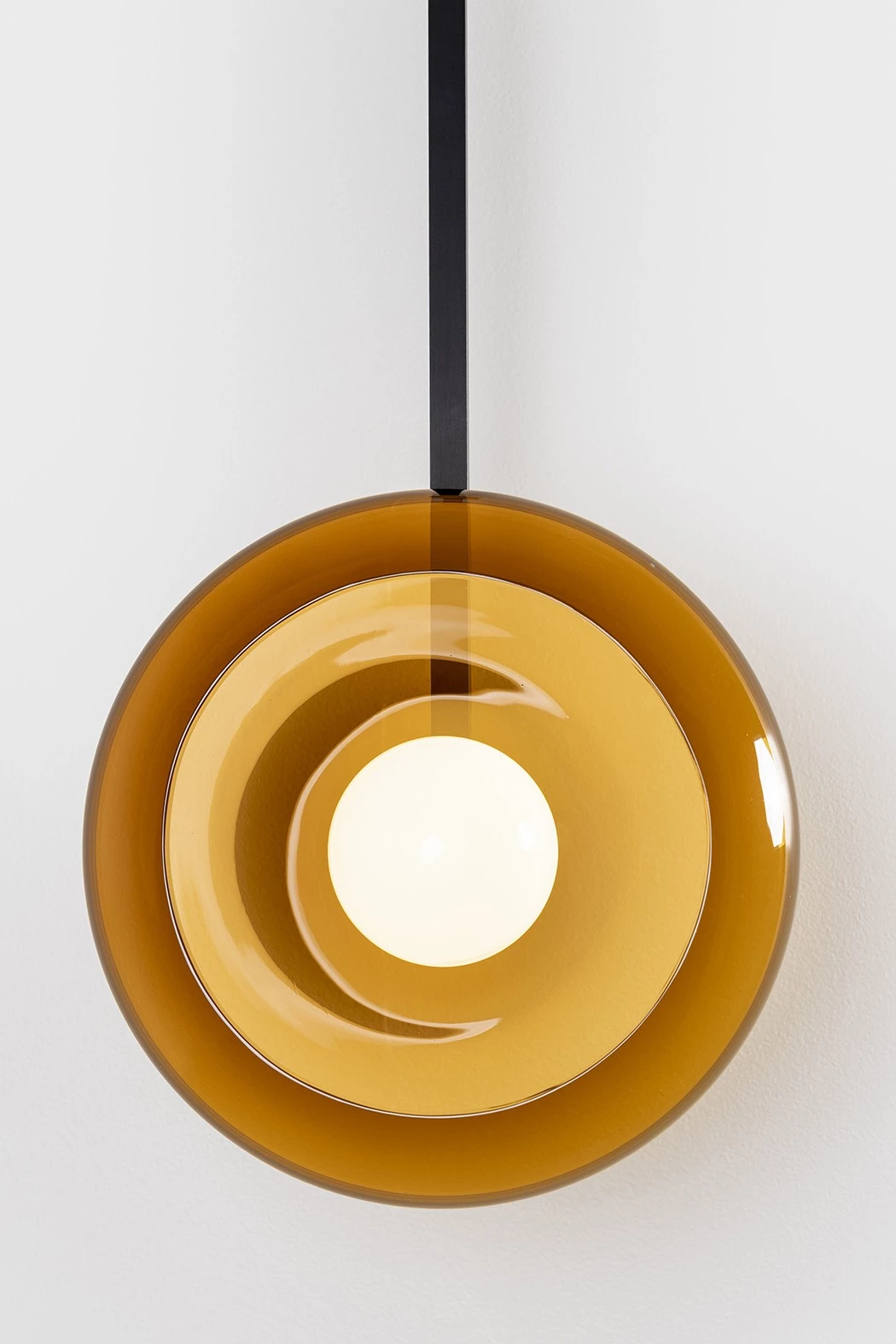 Clair-obscur WALL LIGHT AMBER - Ronan Bouroullec - Wall light - Galerie kreo