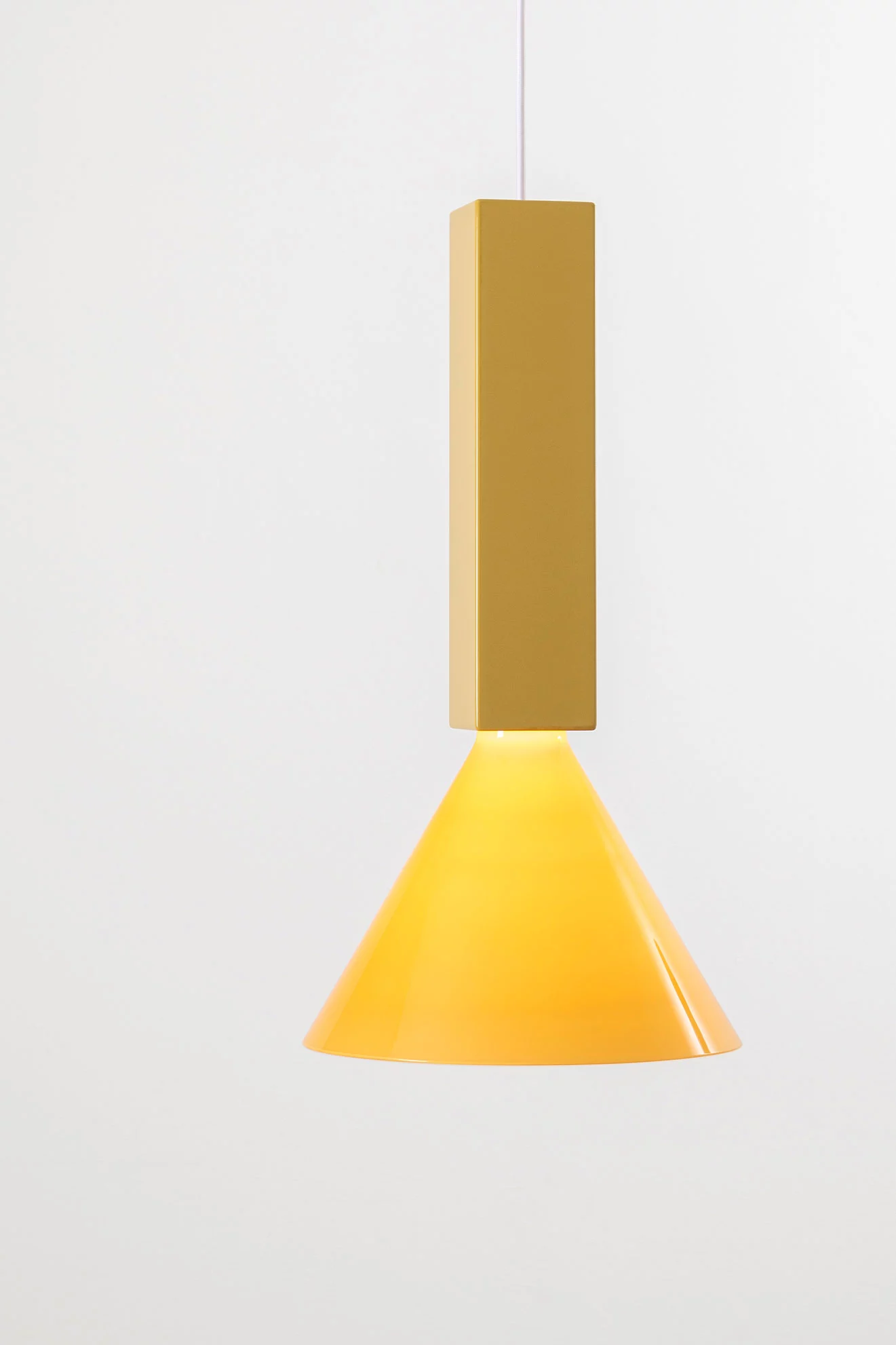 Signal C1 MONOCHROMATIC - Edward Barber and Jay Osgerby - Pendant light - Galerie kreo