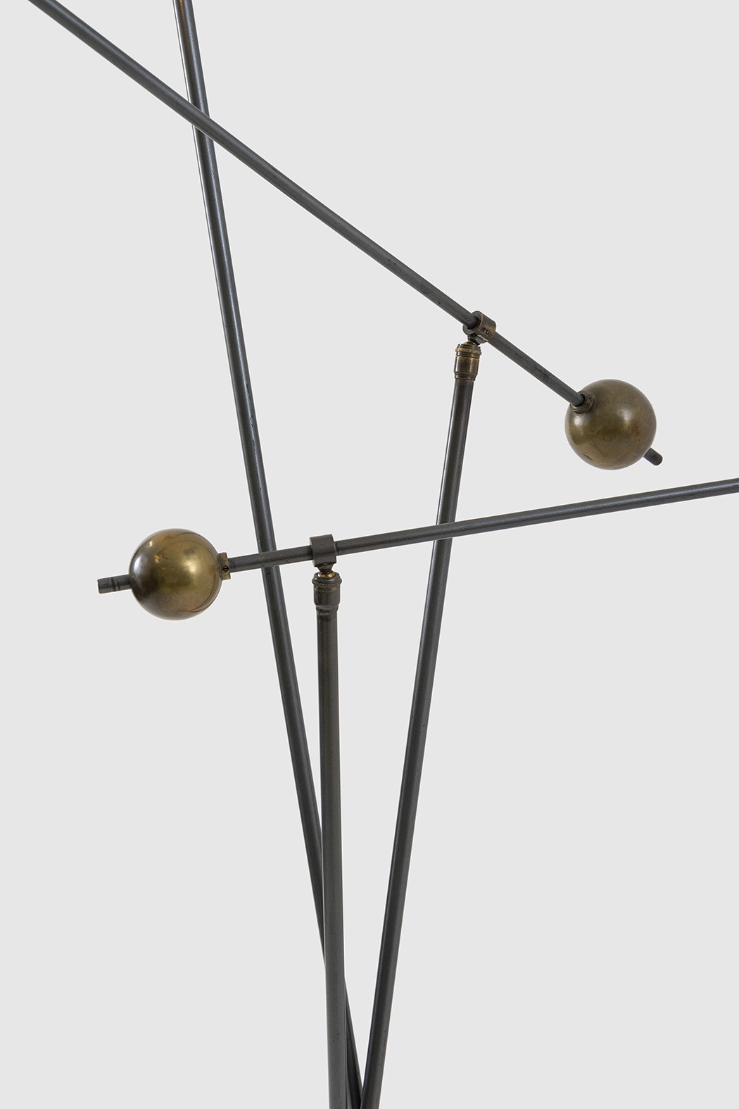 1654 - Robert Mathieu - Floor light - Galerie kreo