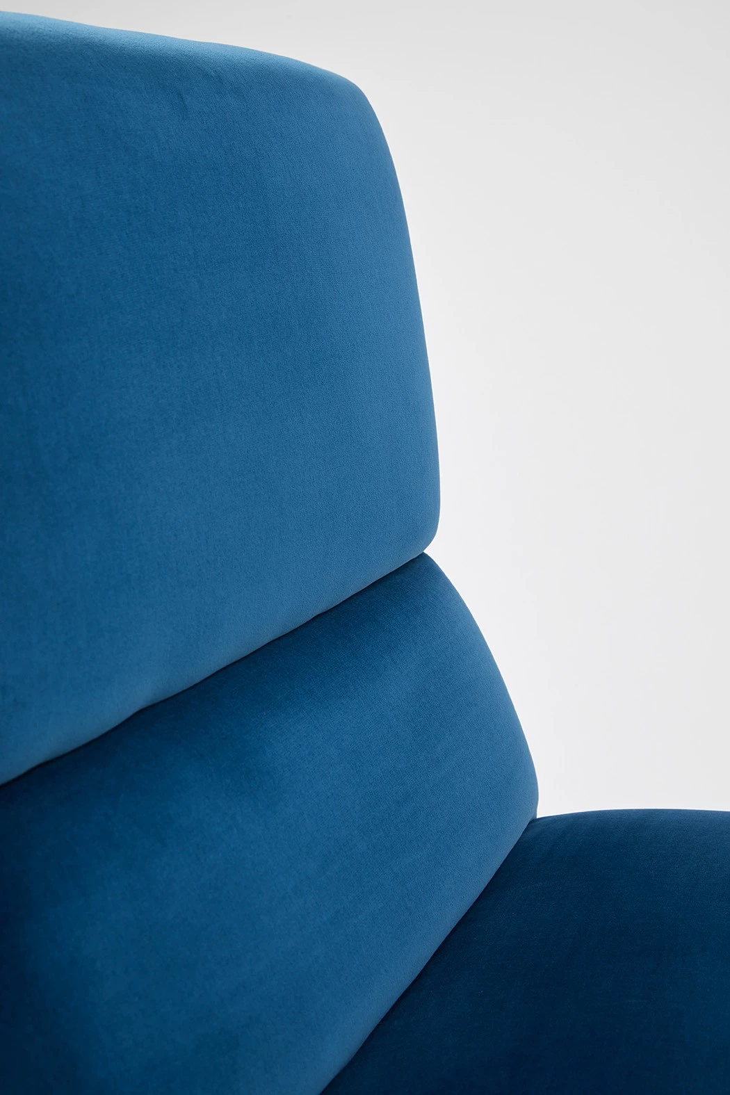 Armchair model n°869 - Ico & Luisa Parisi  - Armchair - Galerie kreo