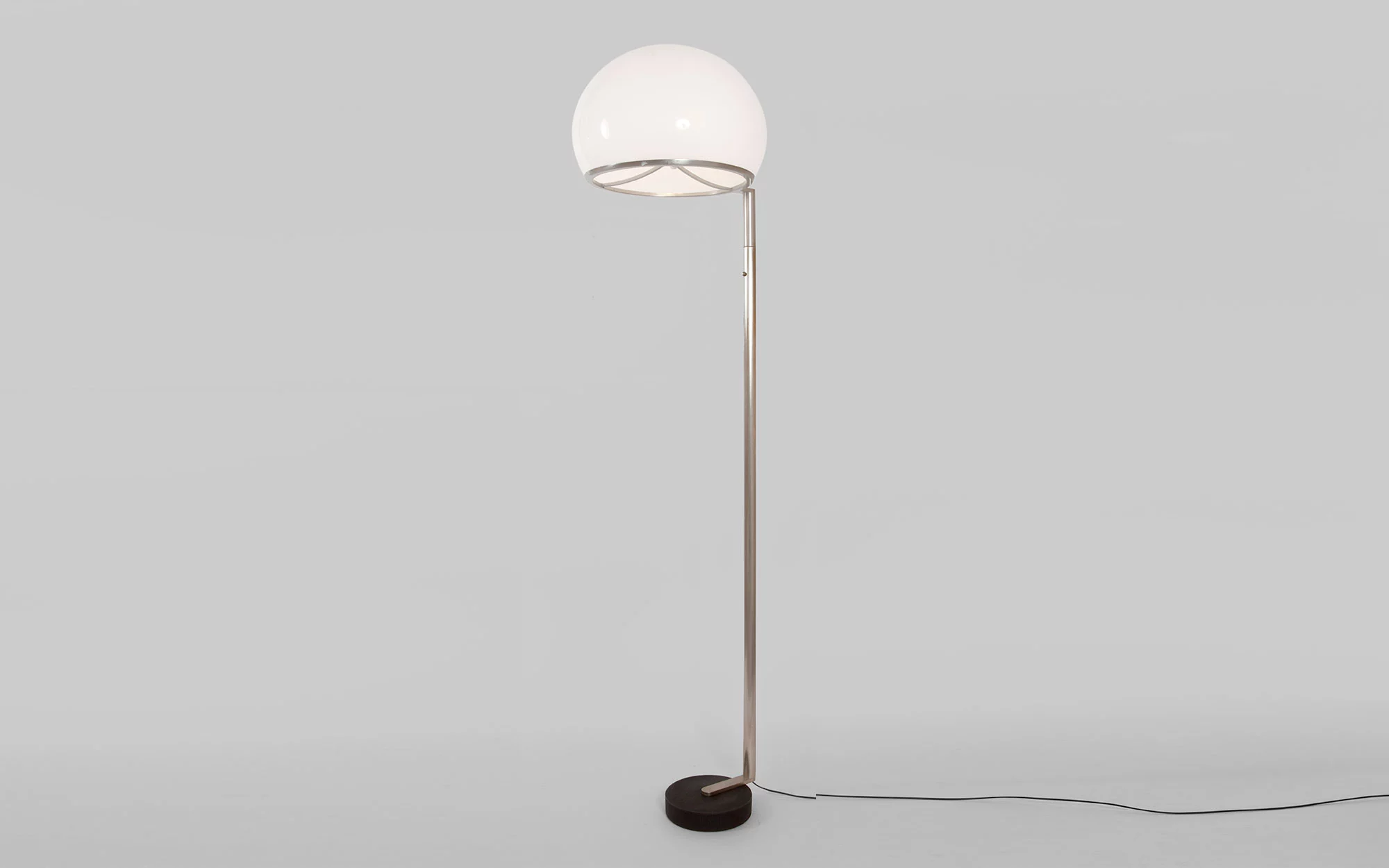 1008 GM - Vittorio, Lodovico and Giotto Gregotti, Meneghetti and Stoppino - Floor light - Galerie kreo