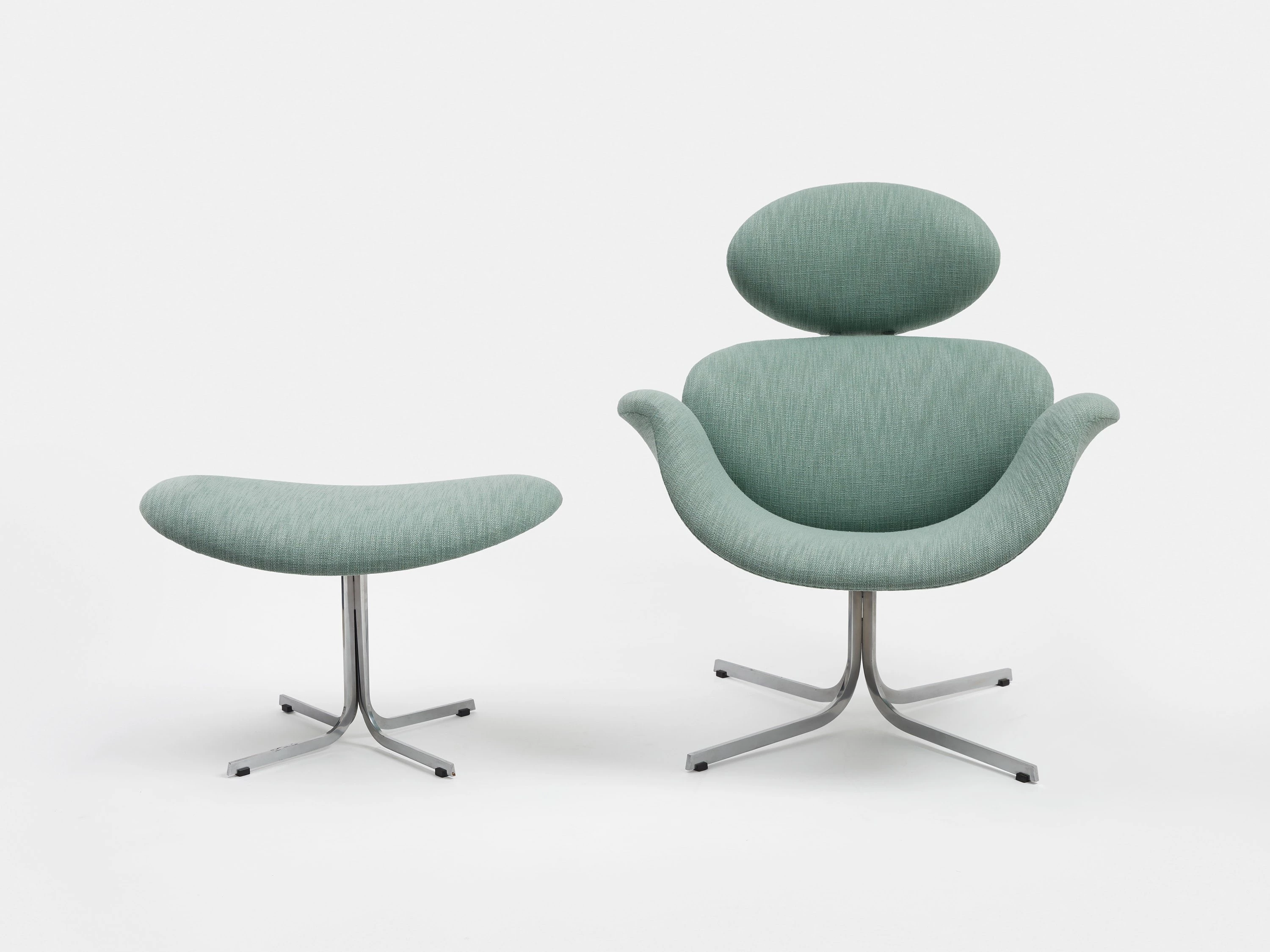 Armchair with ottoman F551 - Pierre Paulin - Seating - Galerie kreo