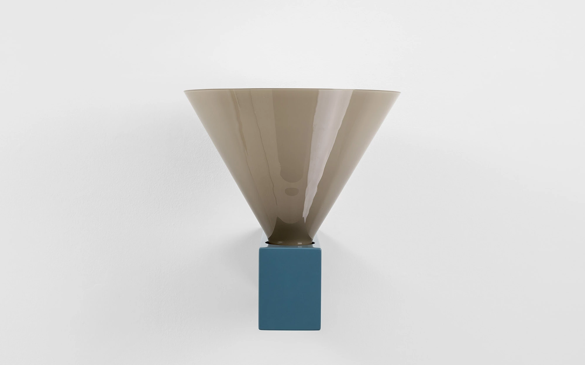 Signal W POLYCHROMATIC - Edward Barber and Jay Osgerby - Wall light - Galerie kreo