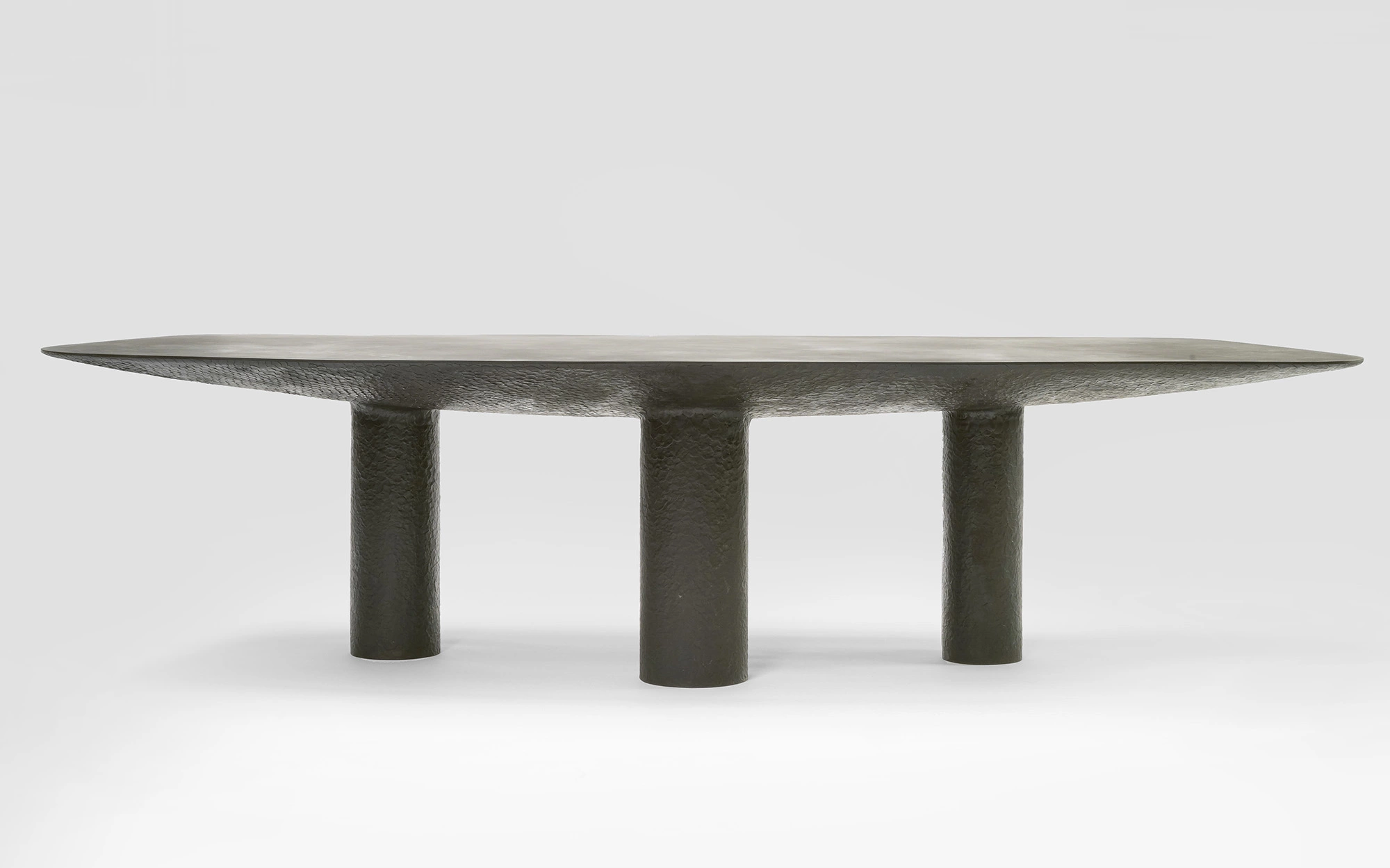 Table - Guillaume Bardet - .