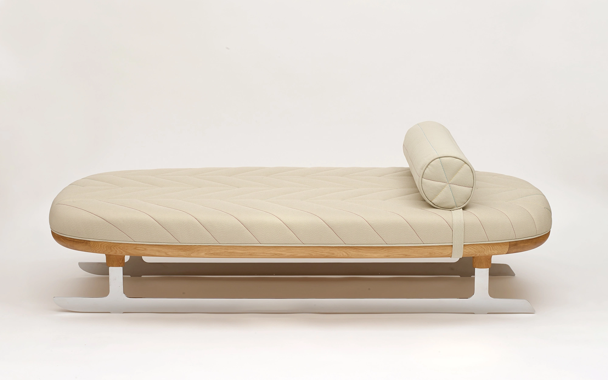 Ice-skating Daybed - Jaime Hayon - Side table - Galerie kreo