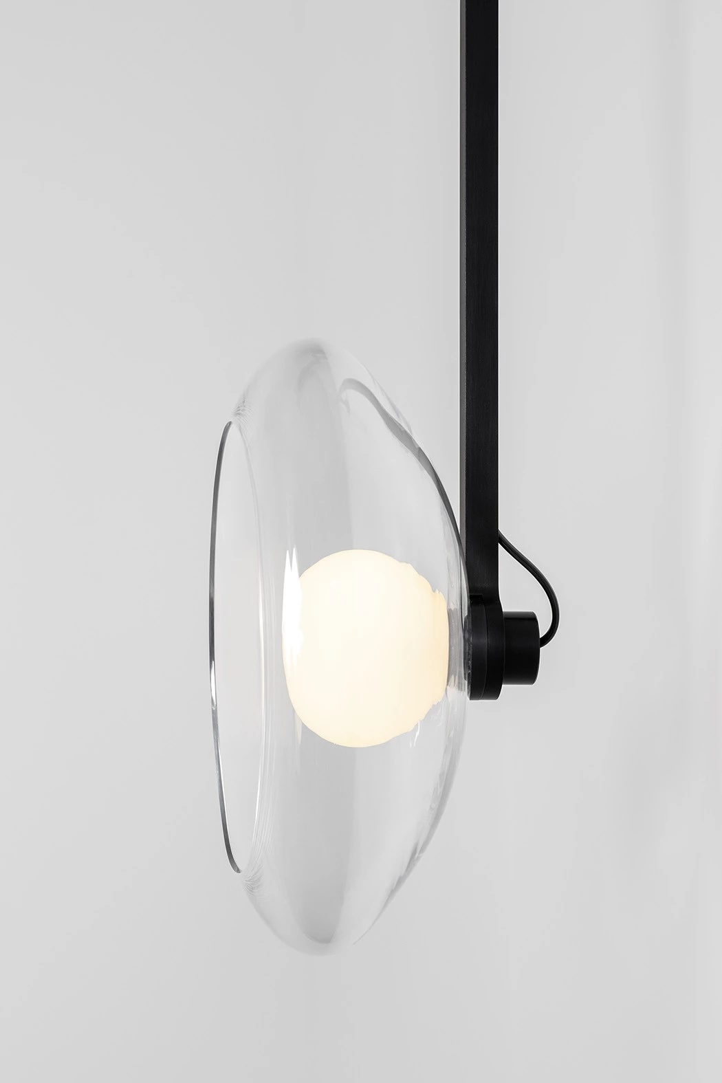 Clair-obscur WALL LIGHT CLEAR - Ronan Bouroullec - Wall light - Galerie kreo