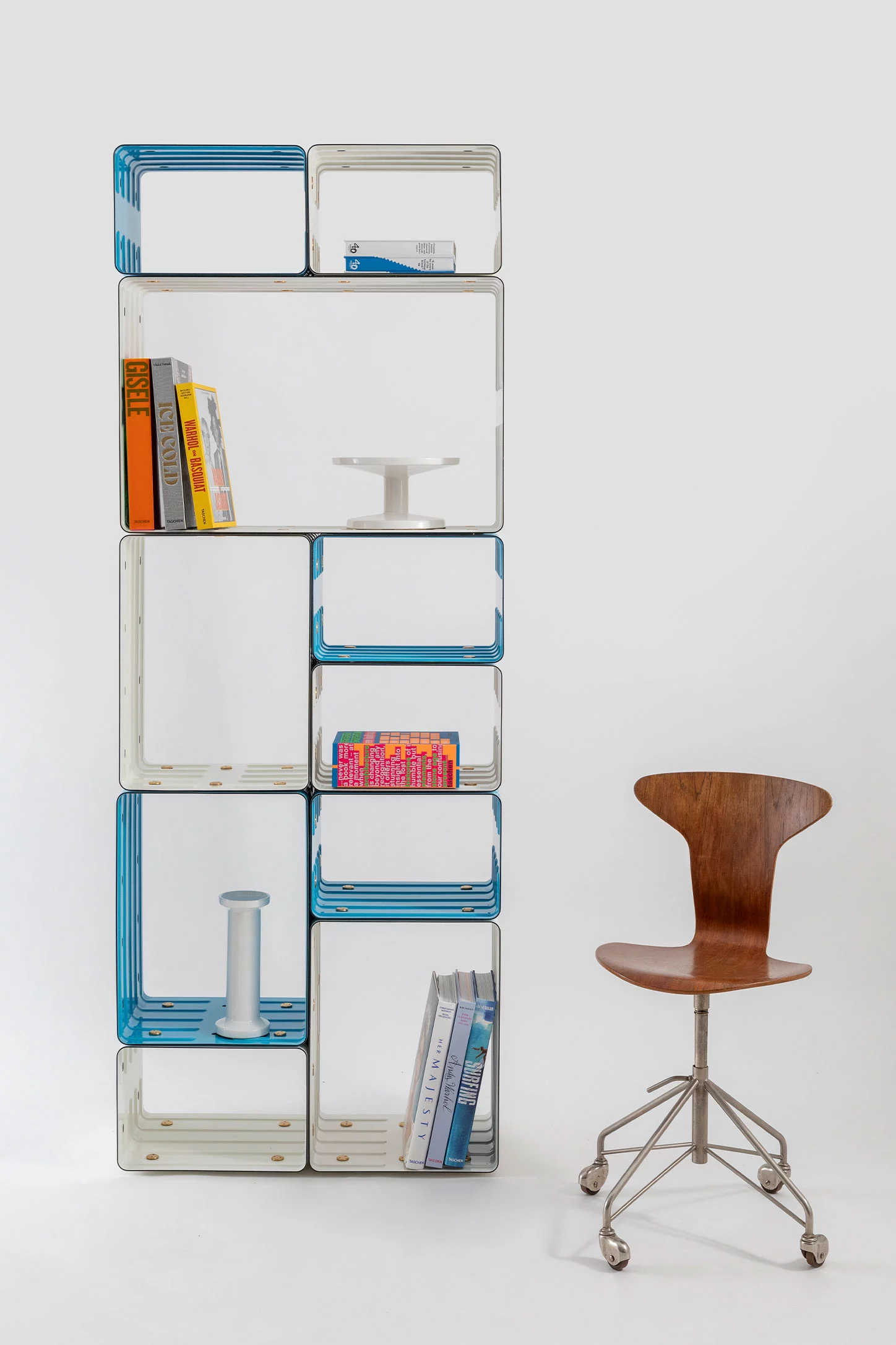 Quobus 1,3,6 two-colored - Marc Newson - Bookshelf - Galerie kreo