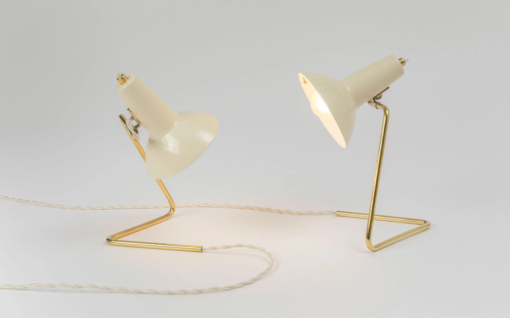 551 - Gino Sarfatti - Table light - Galerie kreo
