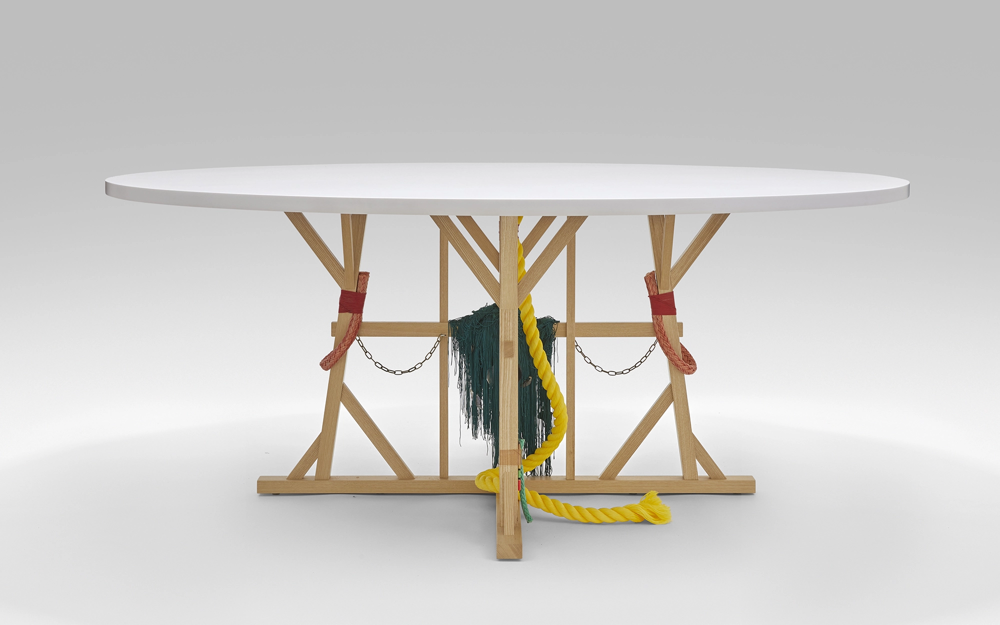 The Silent Village Round table - Brynjar Sigurðarson - Table - Galerie kreo