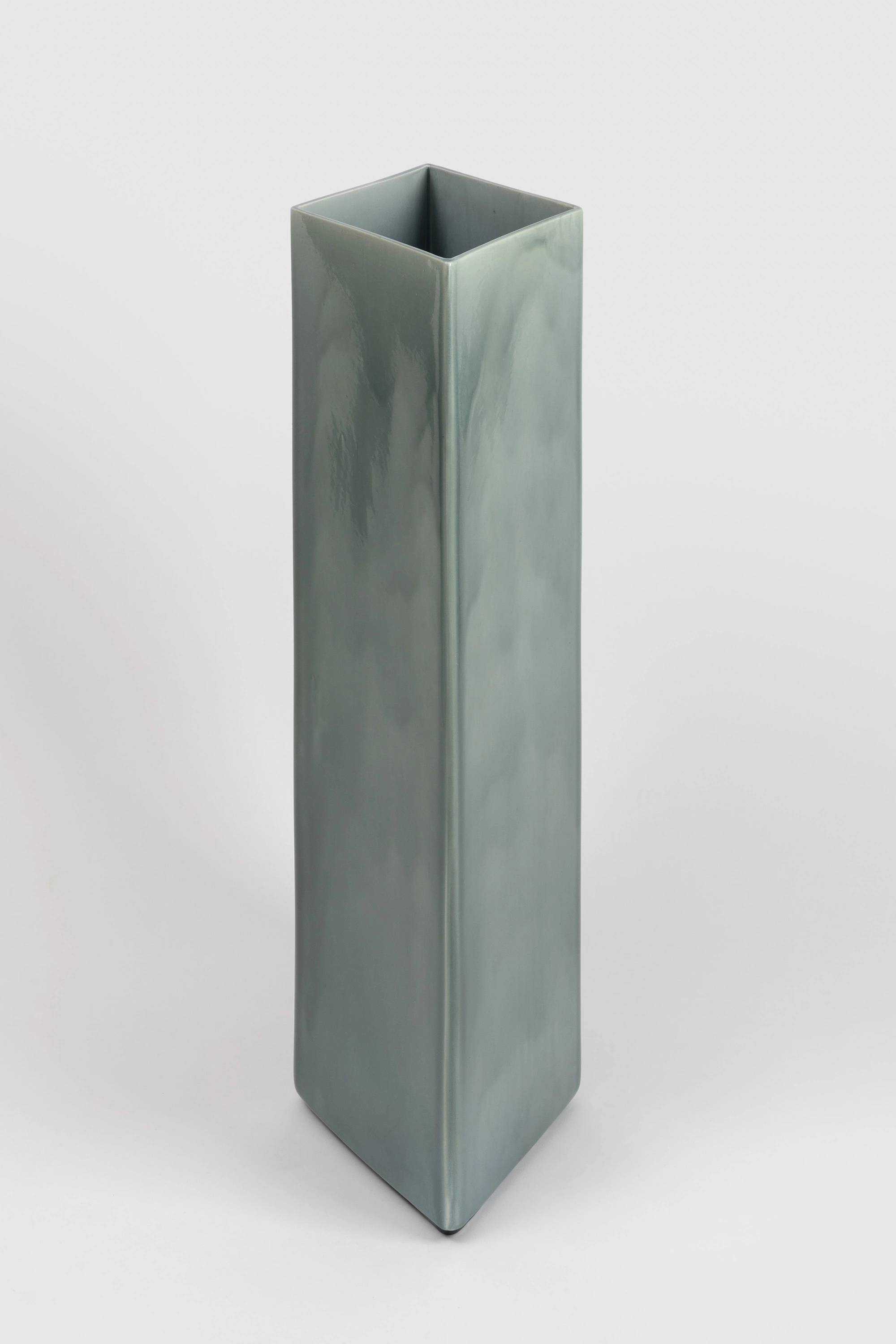 Vase Losange 84 blue - Ronan & Erwan Bouroullec - Vase - Galerie kreo