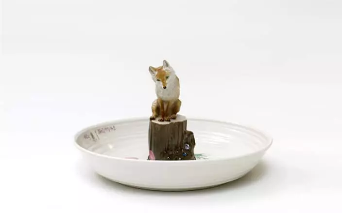 Plate with fox - Hella Jongerius - Coffee table - Galerie kreo