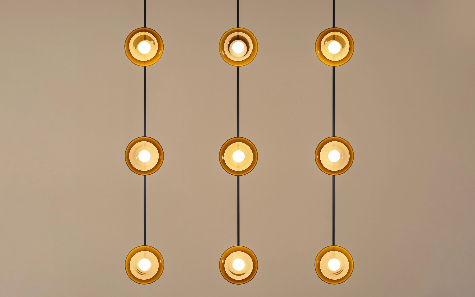 Clair-obscur MULTIPLE AMBER - Ronan Bouroullec - Ceiling light - Galerie kreo