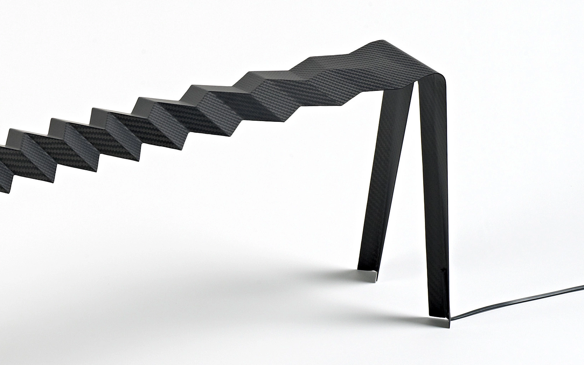 Slim and Strong - Delphine Frey - Table light - Galerie kreo