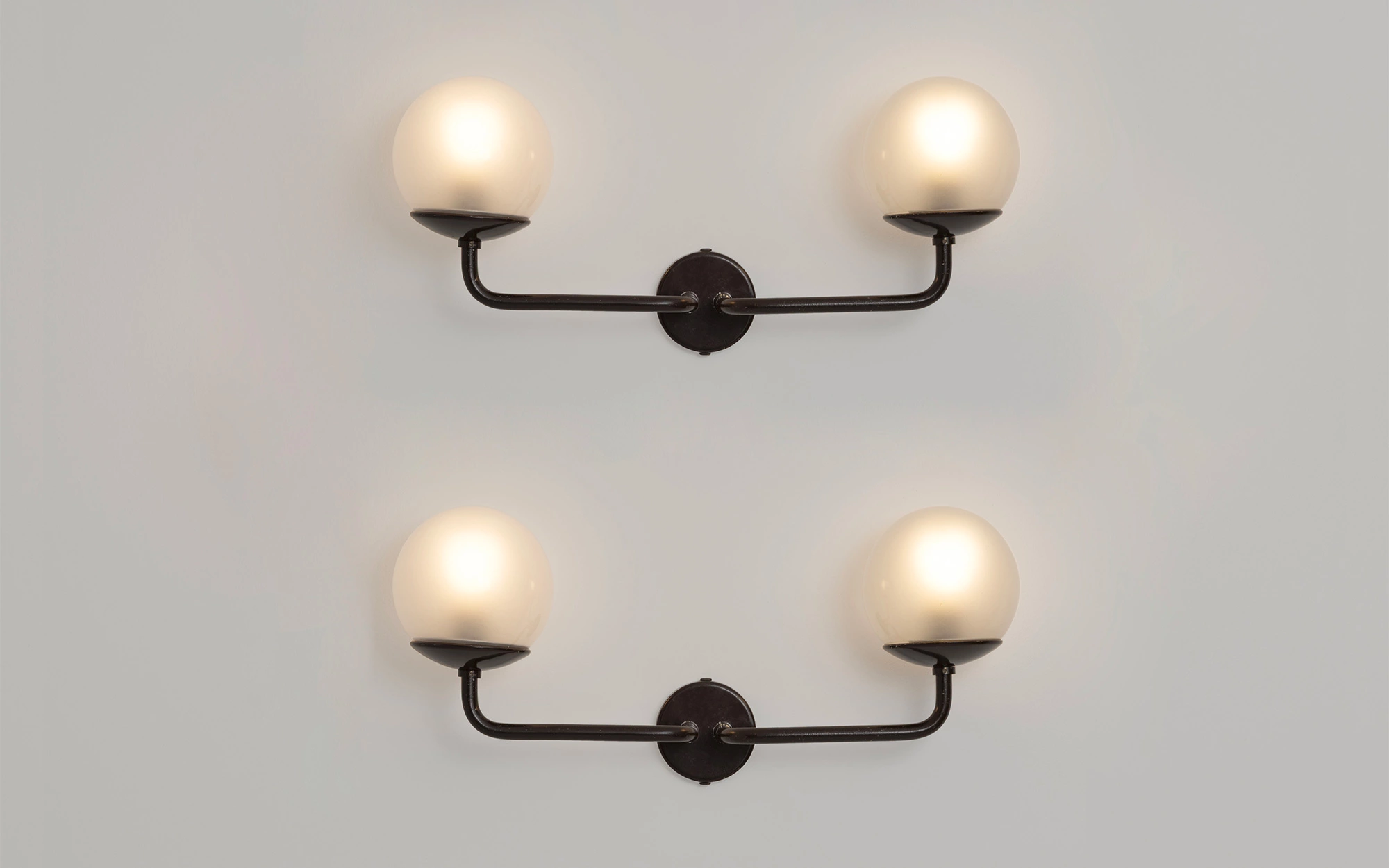 148 - Sergio Asti - Wall light - Galerie kreo