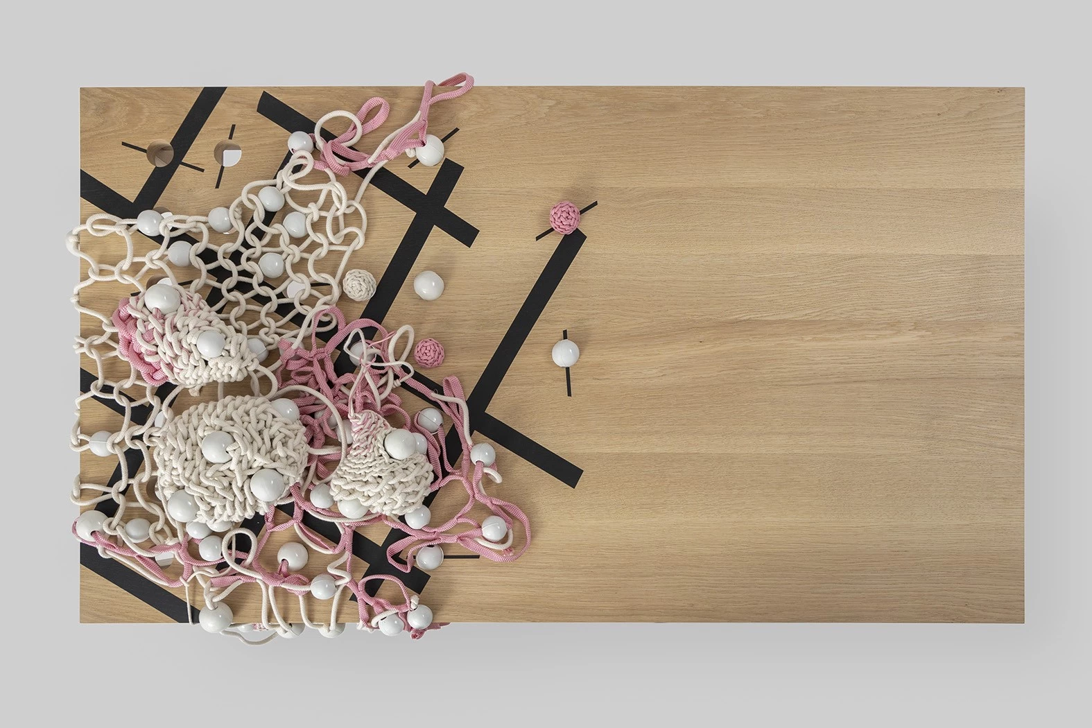 Beads T - Hella Jongerius - Table - Galerie kreo