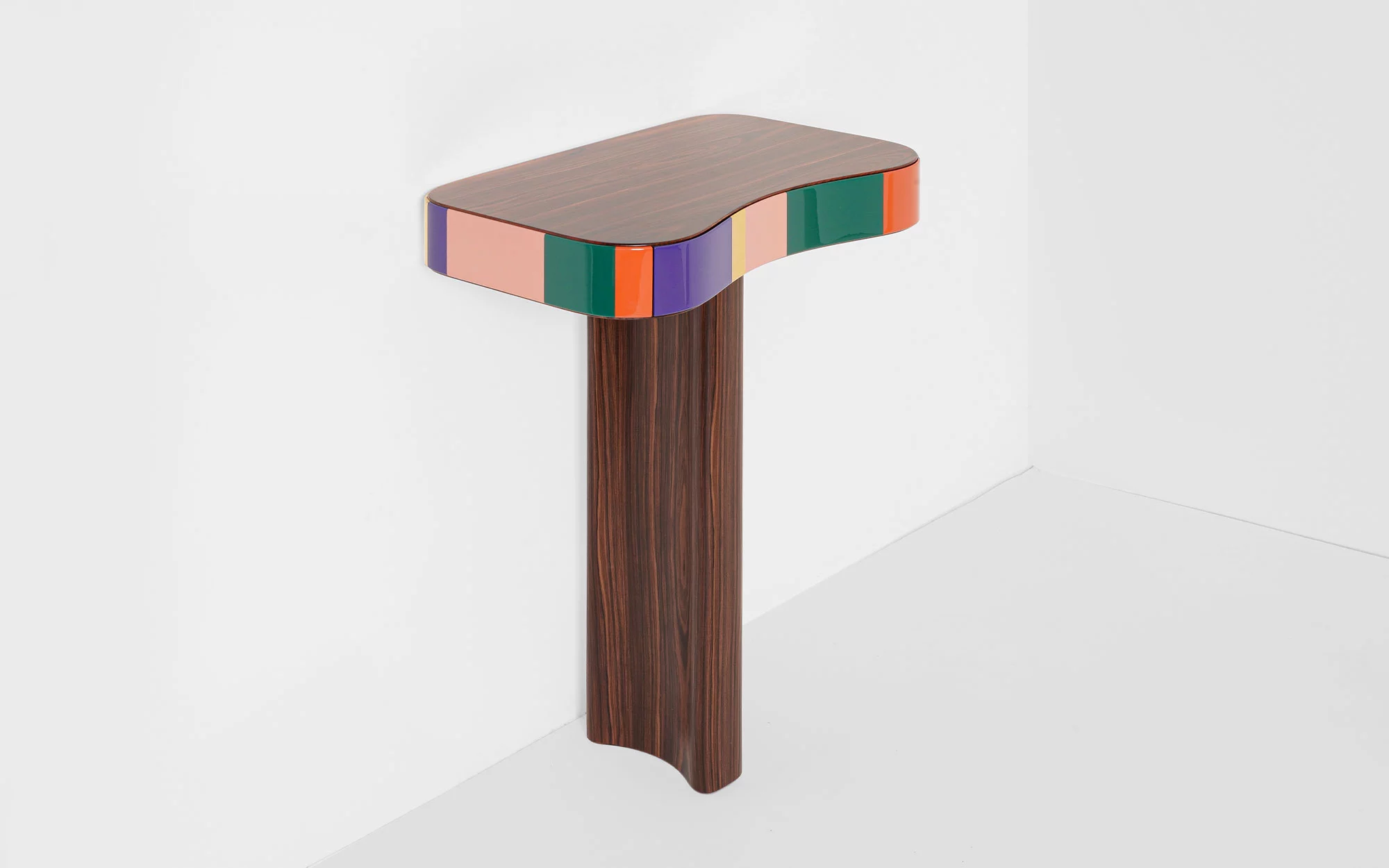 Kinari Console - Doshi Levien - Floor light - Galerie kreo