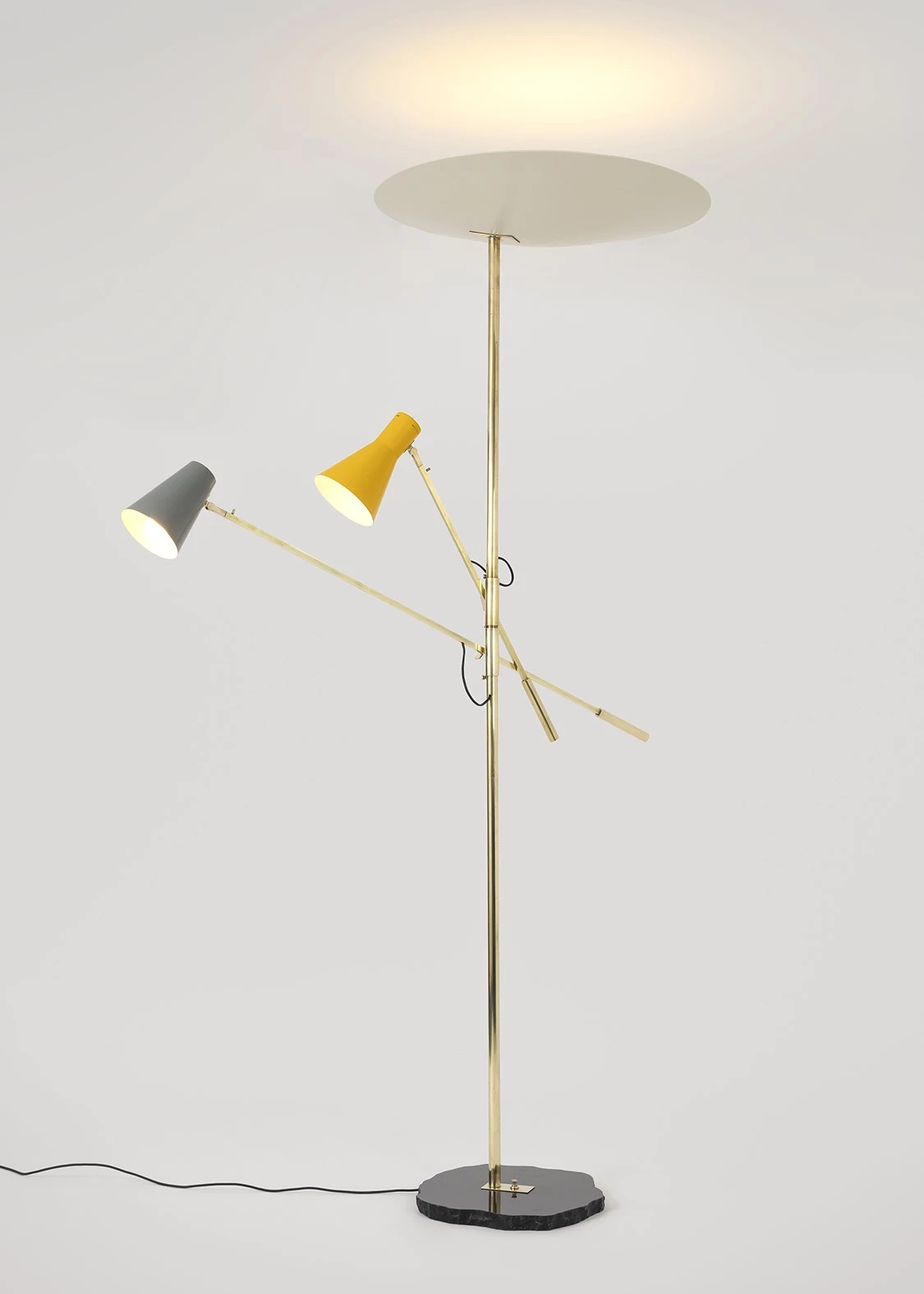 1050/2 - Gino Sarfatti - Floor light - Galerie kreo