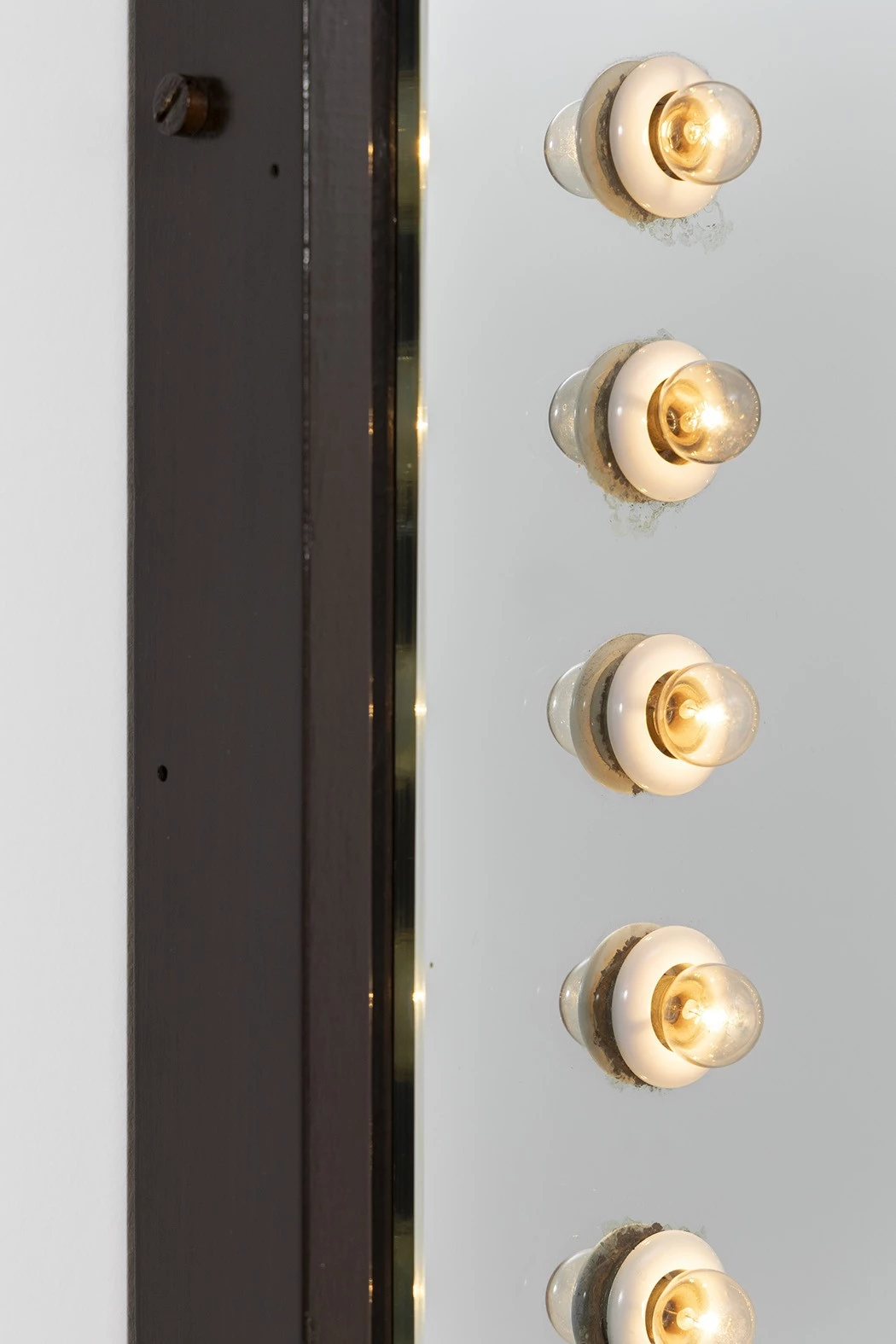 52 (brown) - Gino Sarfatti - Wall light - Galerie kreo