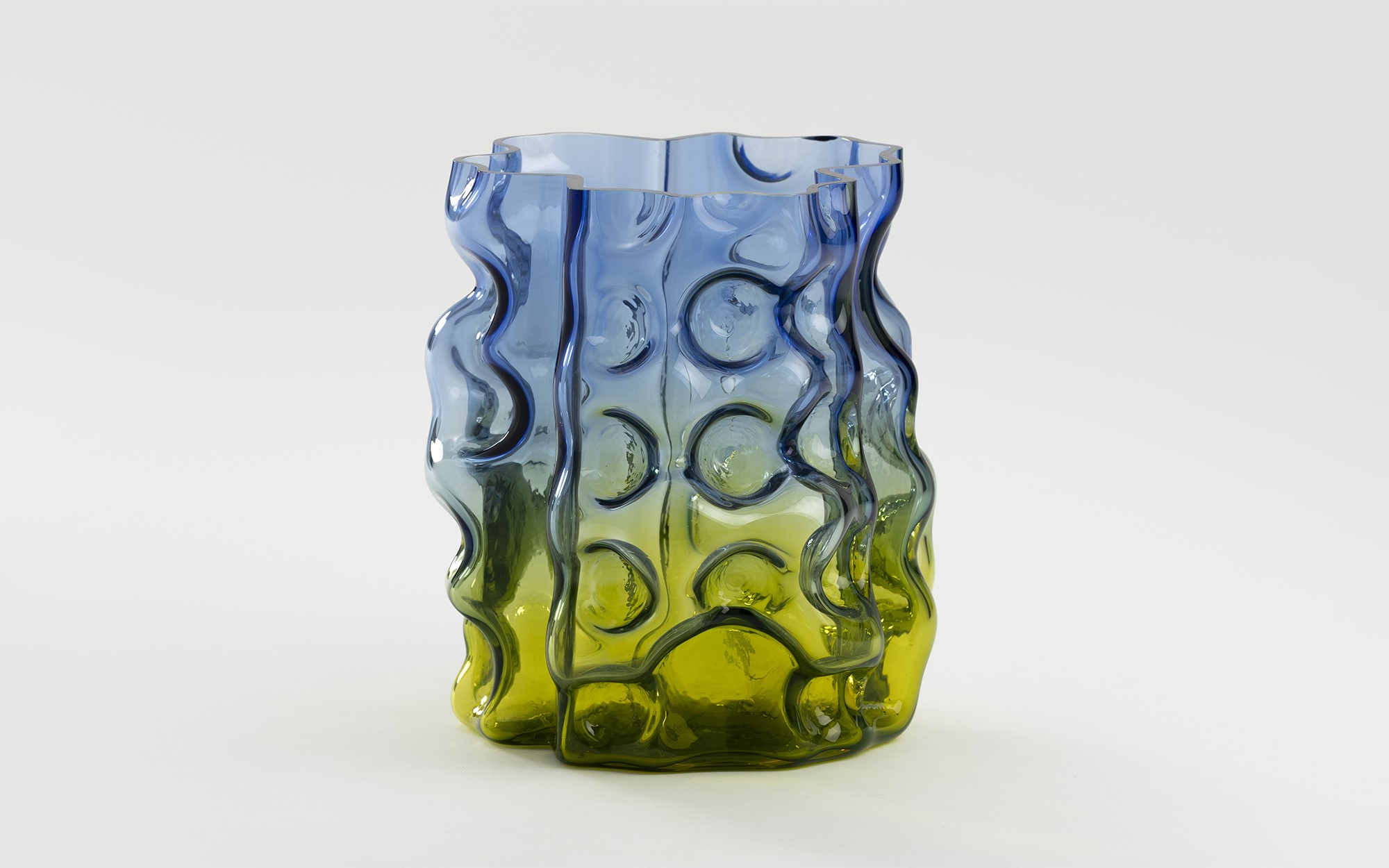Solid Air, Liquid Colour  - Tejo Remy - .