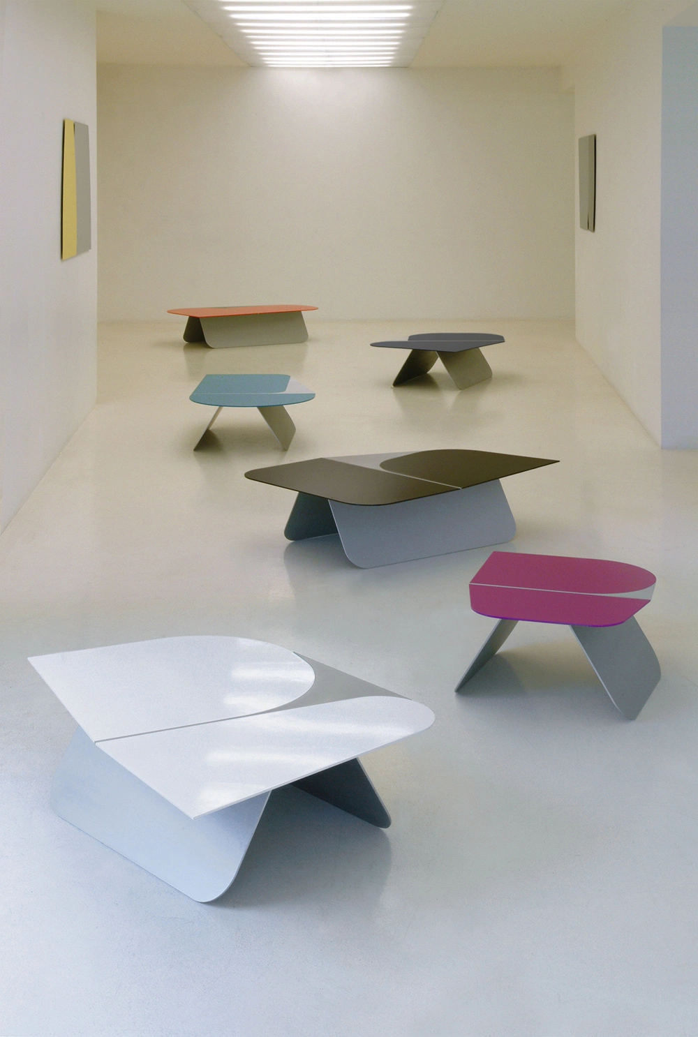 Medium W Coffee Table - Pierre Charpin - Coffee table - Galerie kreo