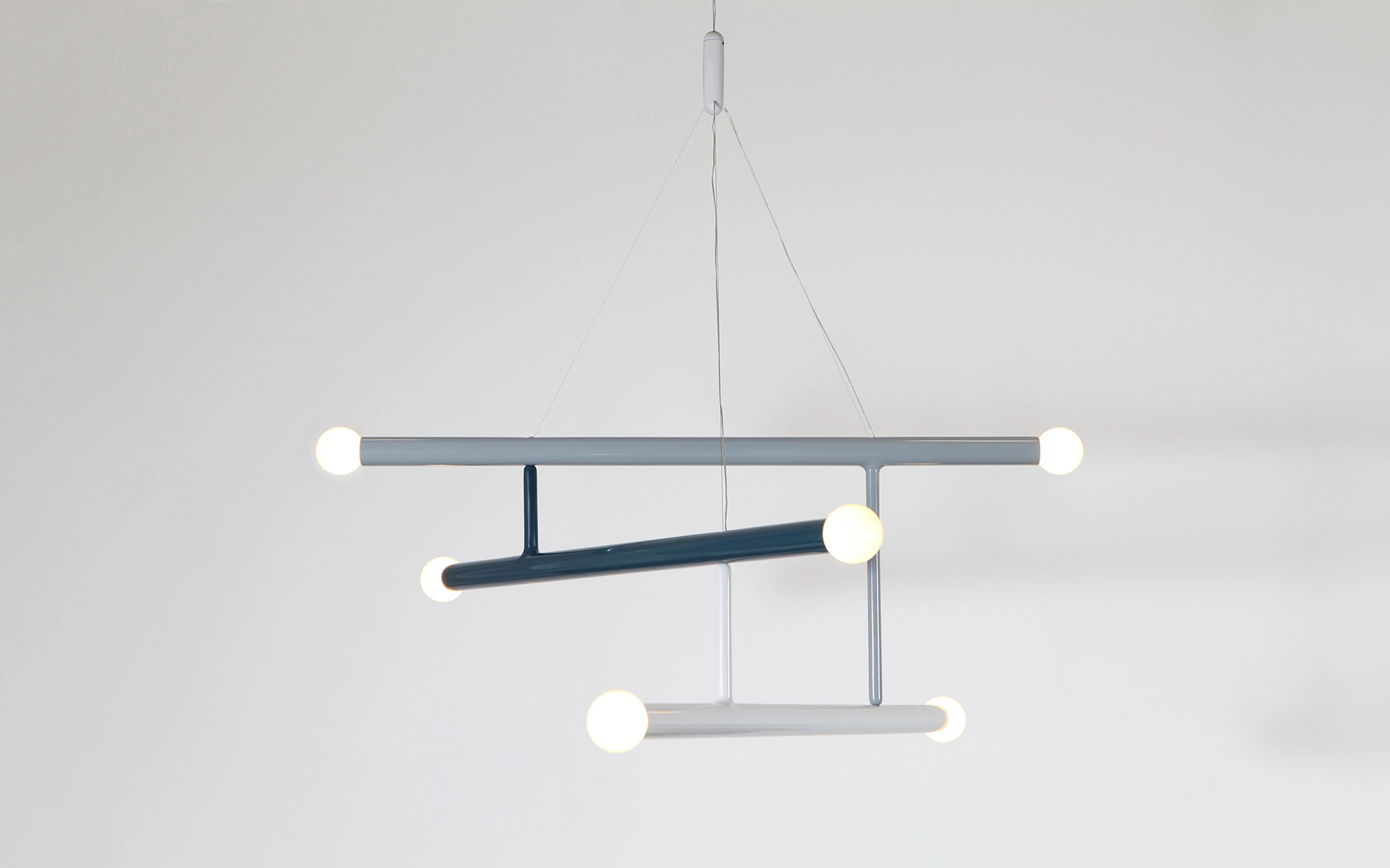 Lao large model - Pierre Charpin - Table light - Galerie kreo