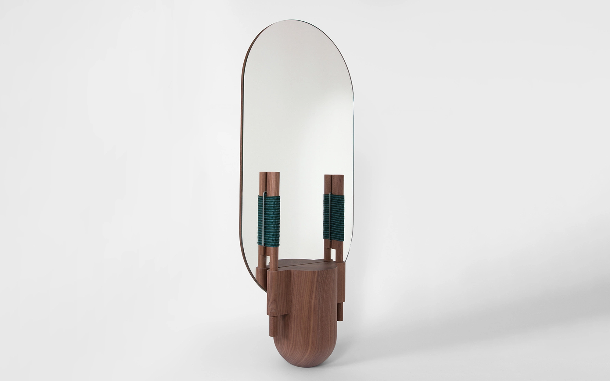 Totem Mirror - Samy Rio - .