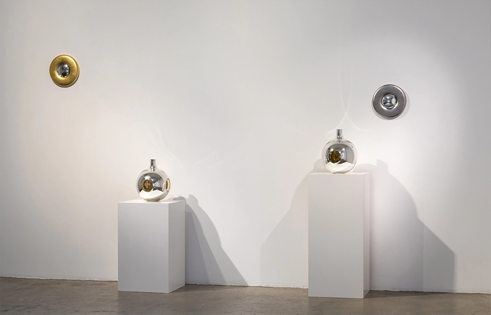 Convex Mirror Vase Single - Front - Vase - Galerie kreo
