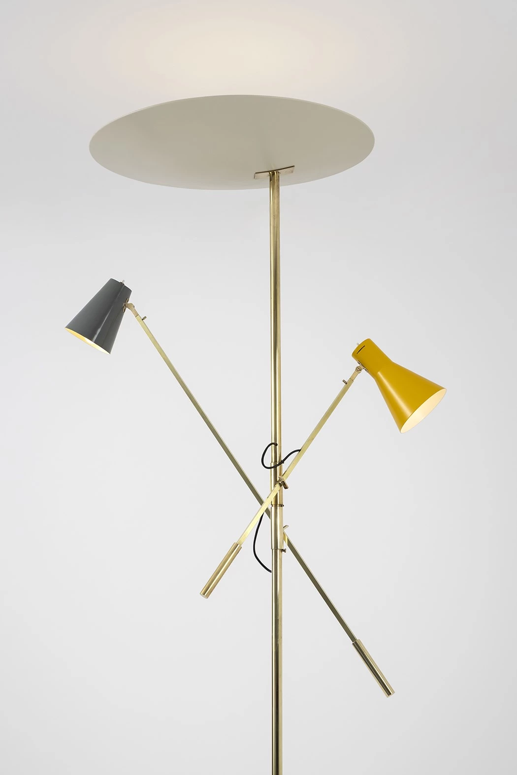 1050/2 - Gino Sarfatti - Floor light - Galerie kreo