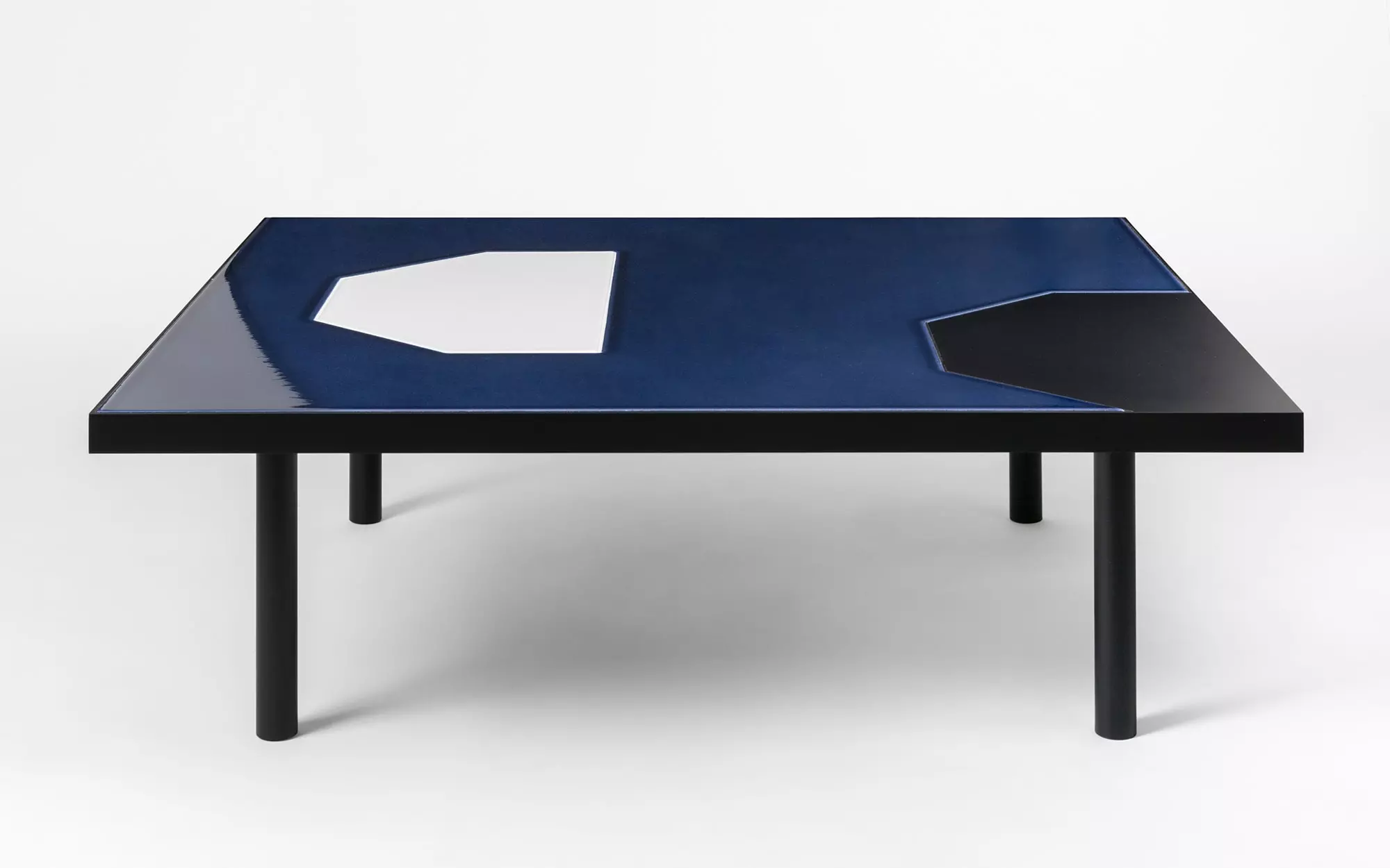 Translation Poligono Coffee Table - Pierre Charpin - Coffee table - Galerie kreo