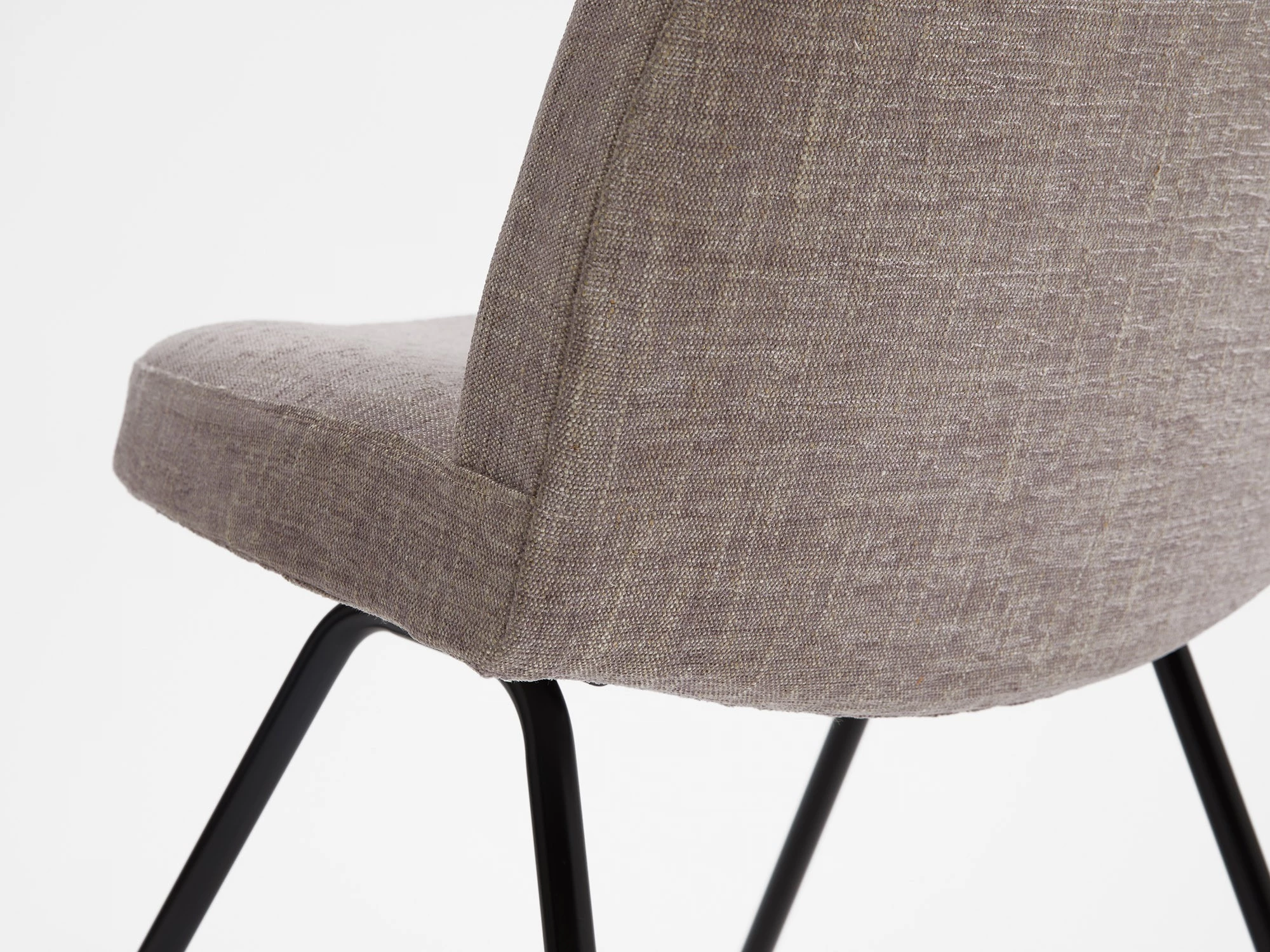 Chair 771 - Joseph-André Motte - Seating - Galerie kreo