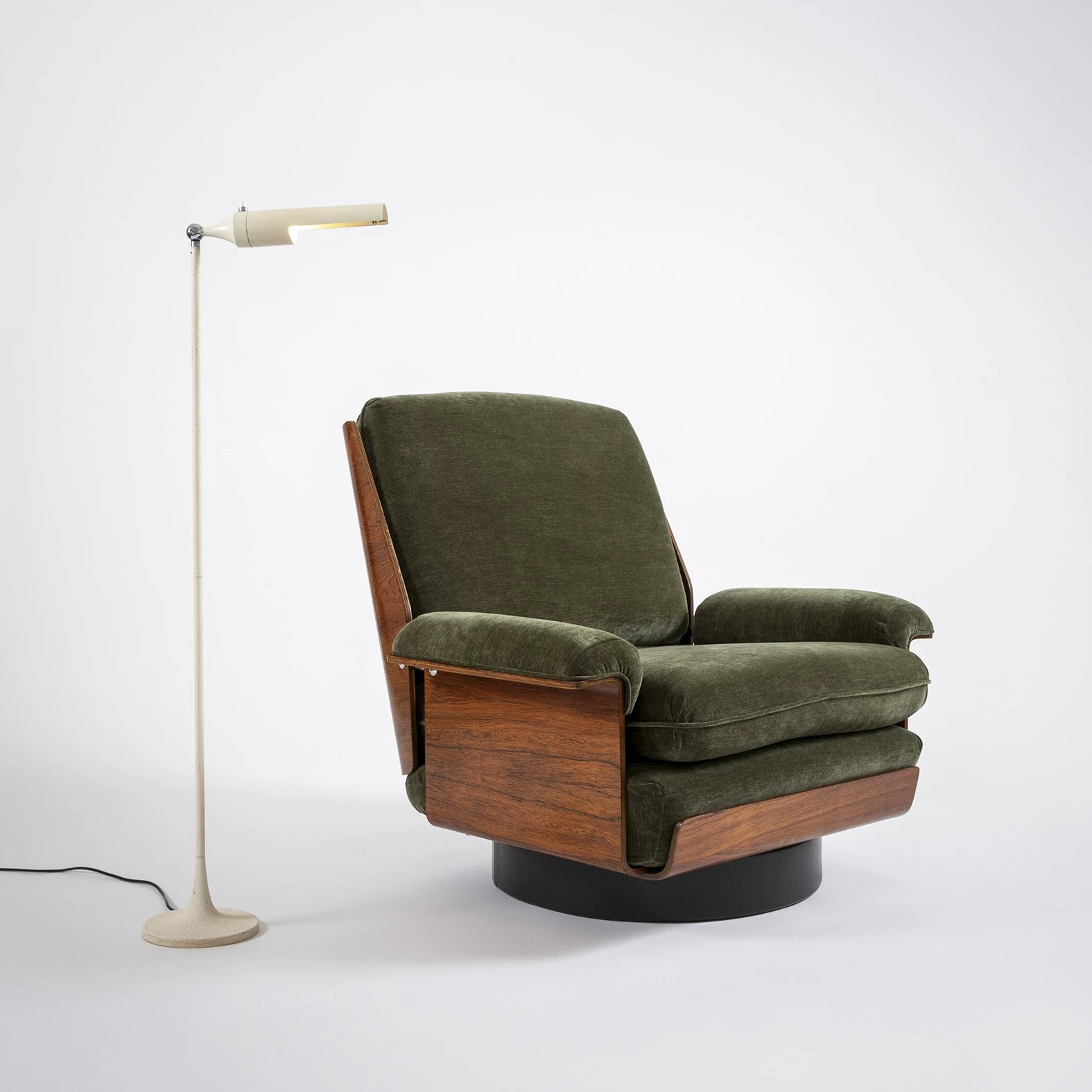 Lounge Chair Viborg  - Bernard Brunier - Seating - Galerie kreo