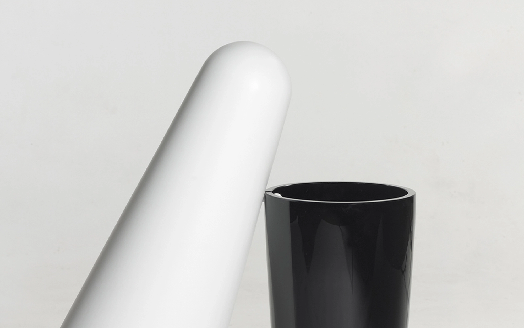 Ignotus Nomen Vase - Pierre Charpin - Vase - Galerie kreo