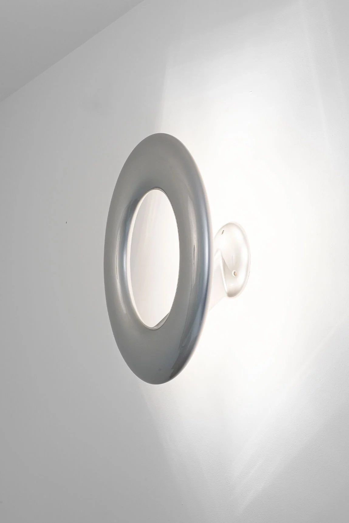 Komed lamps from Osman Restaurant, Cologne - Marc Newson - Wall light - Galerie kreo